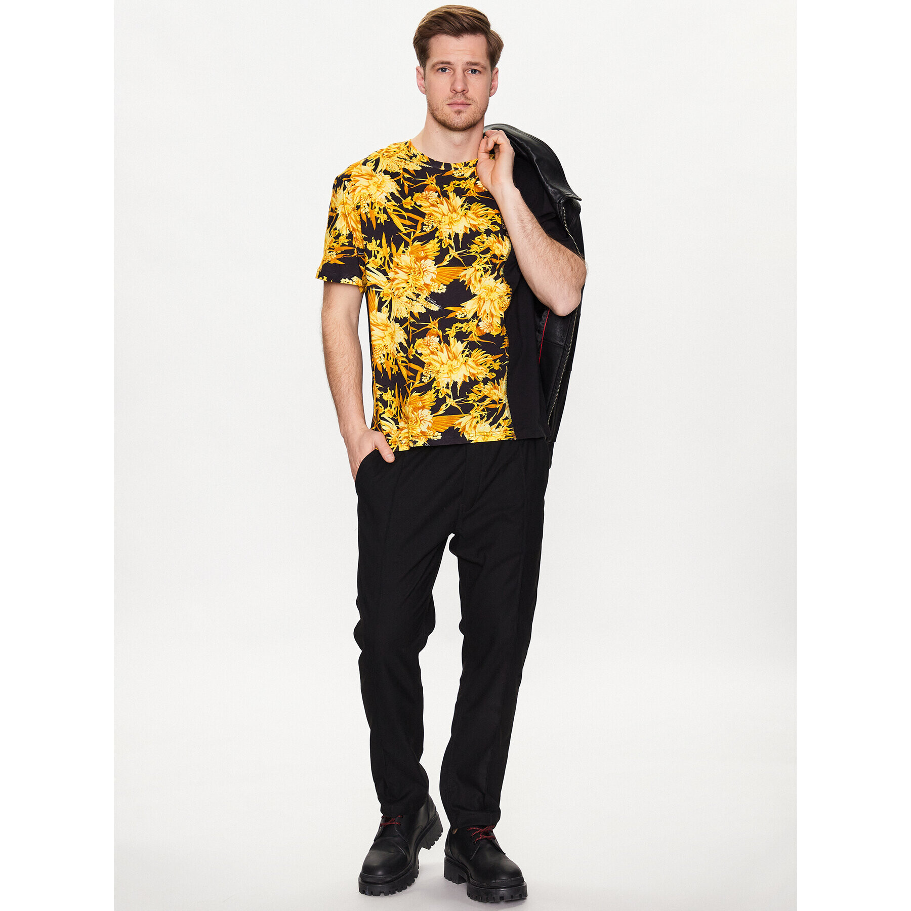 Just Cavalli Тишърт 74OBH6R4 Черен Regular Fit - Pepit.bg