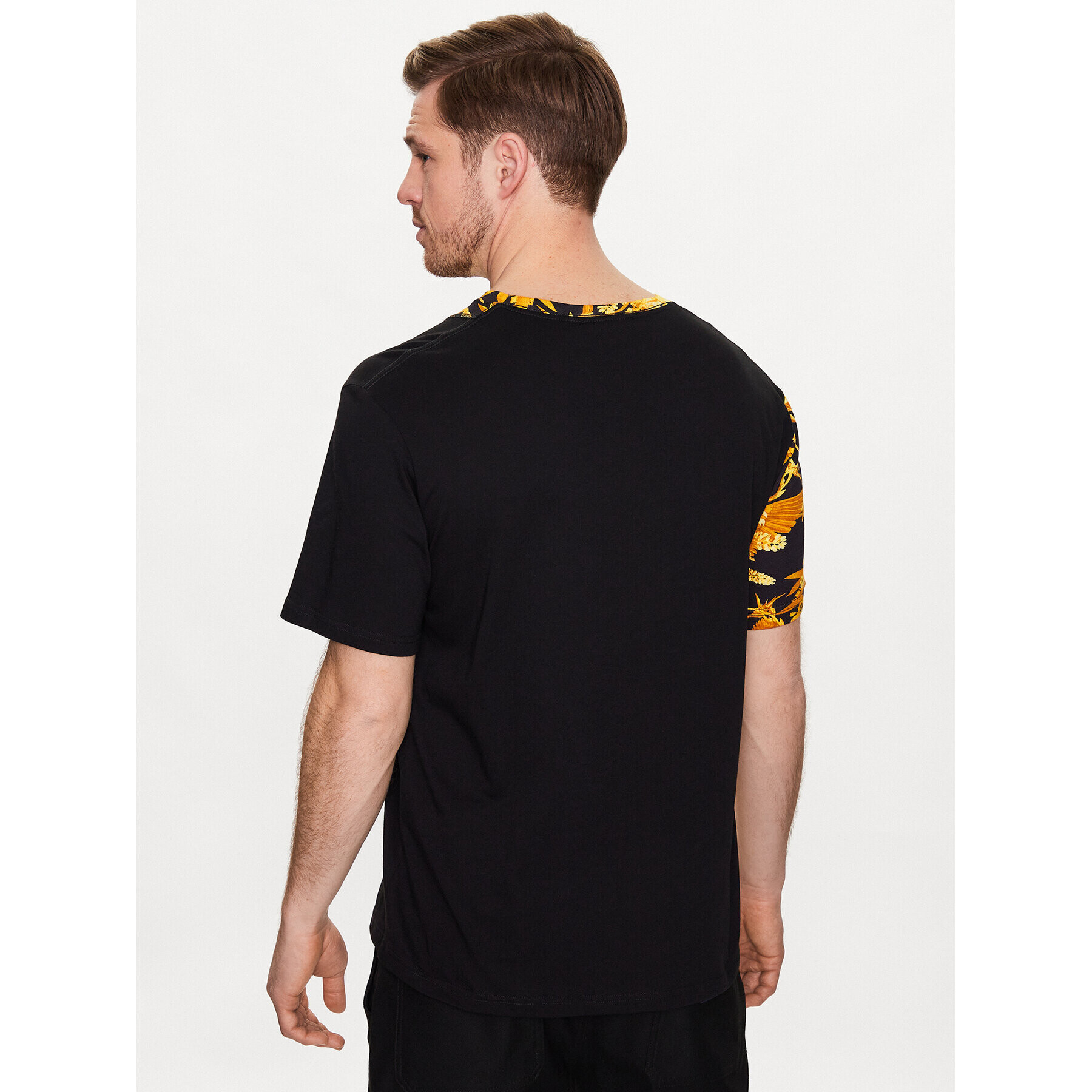 Just Cavalli Тишърт 74OBH6R4 Черен Regular Fit - Pepit.bg
