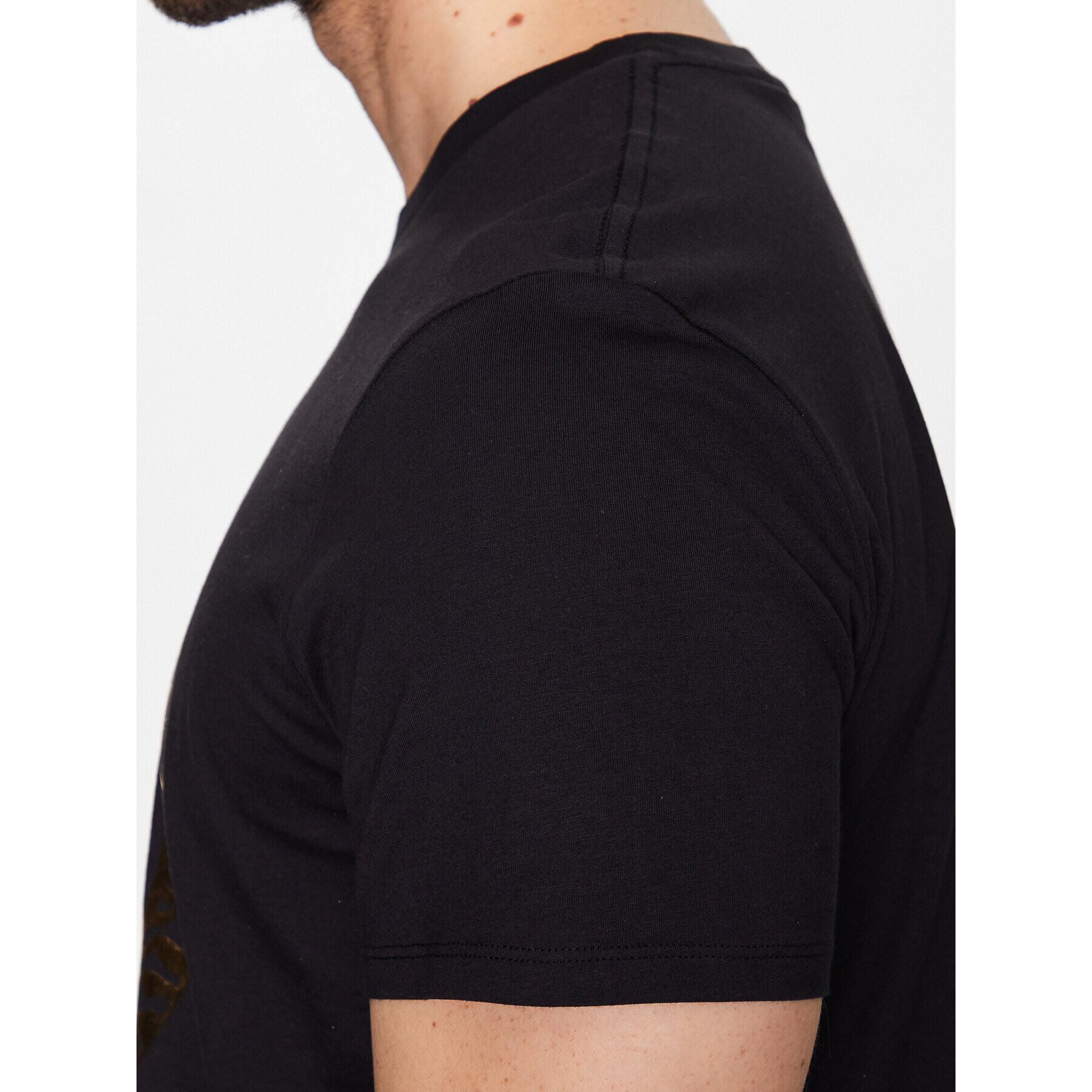 Just Cavalli Тишърт 74OBHF02 Черен Regular Fit - Pepit.bg