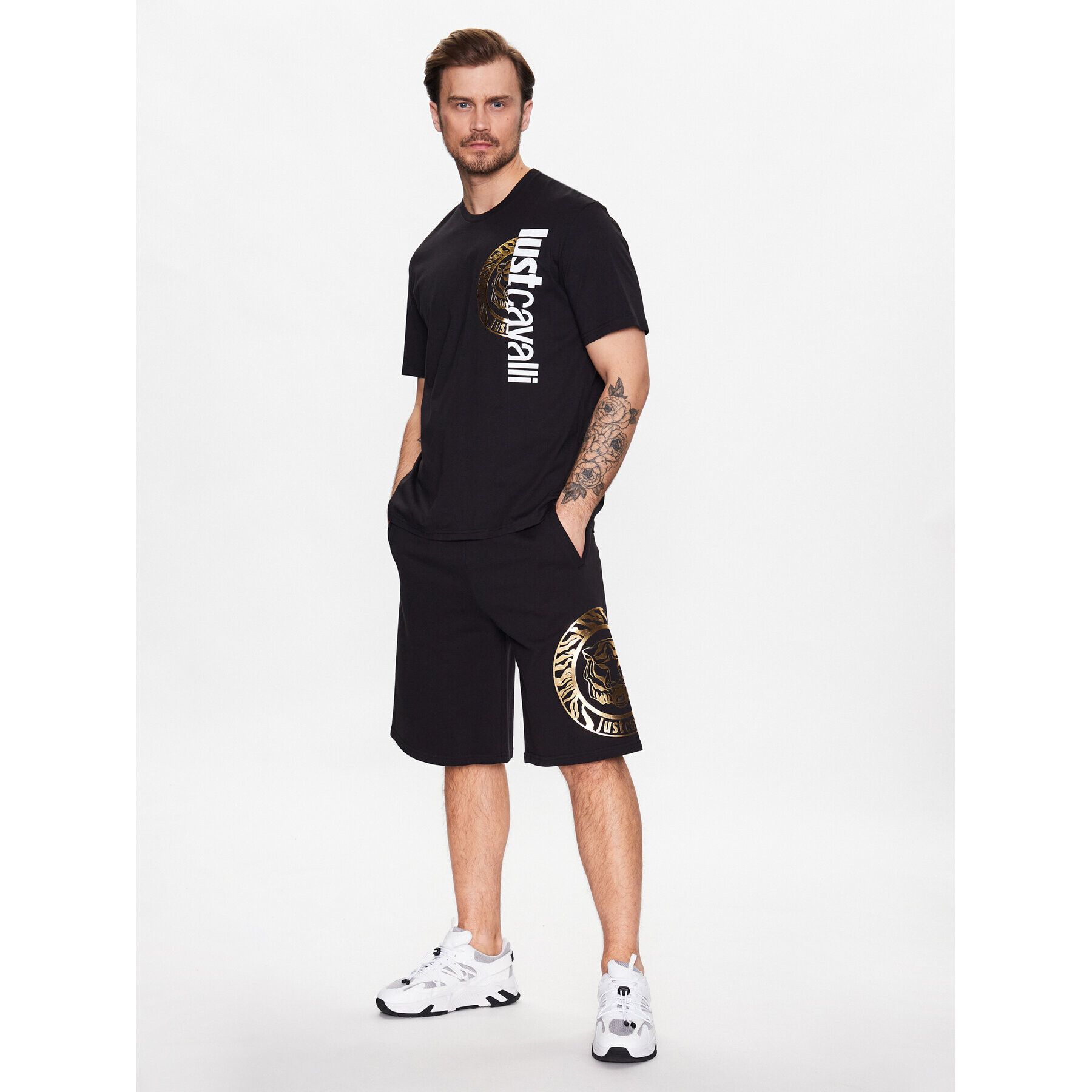 Just Cavalli Тишърт 74OBHF05 Черен Regular Fit - Pepit.bg