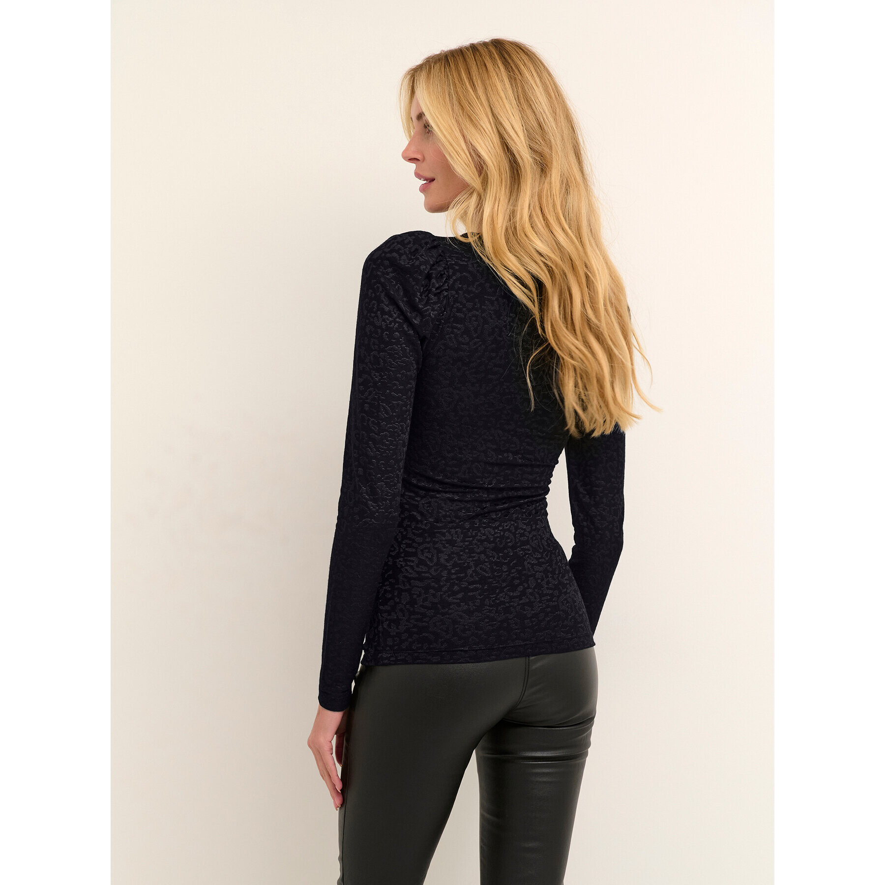 Kaffe Блуза Kamilla 10506929 Черен Regular Fit - Pepit.bg