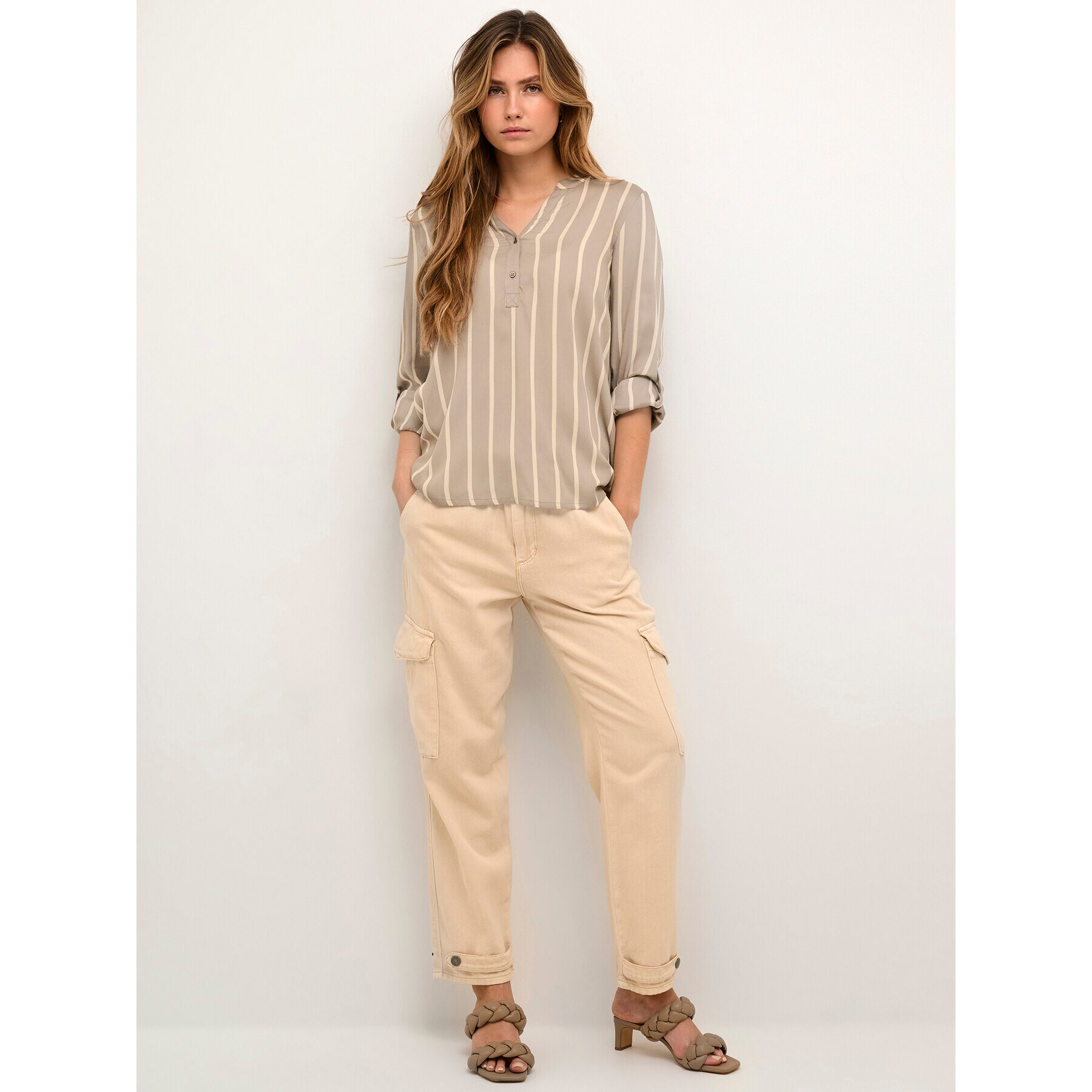 Kaffe Блуза Stridy 10504279 Бежов Regular Fit - Pepit.bg