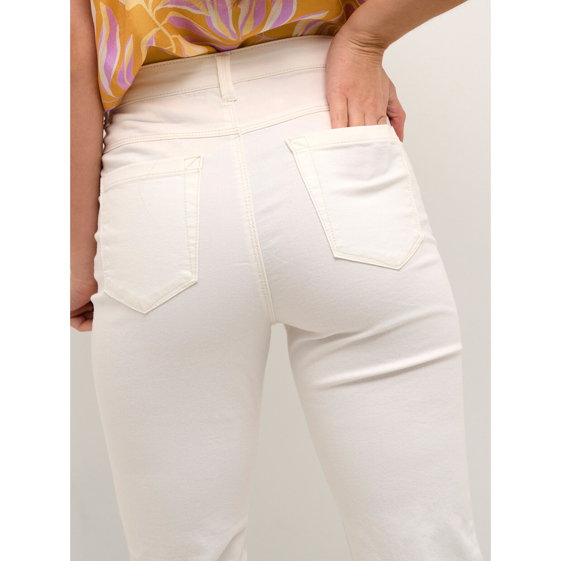 Kaffe Дънки Zelina 10506341 Бял Straight Fit - Pepit.bg