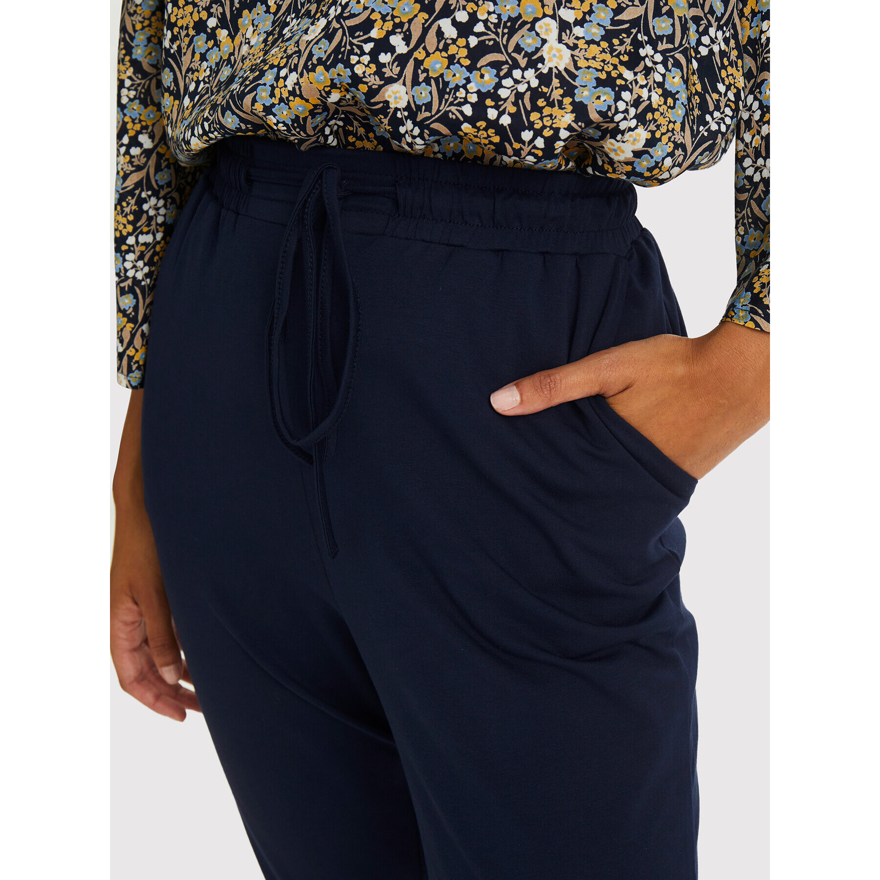 Kaffe Долнище анцуг Linda 10550279 Тъмносин Slim Fit - Pepit.bg