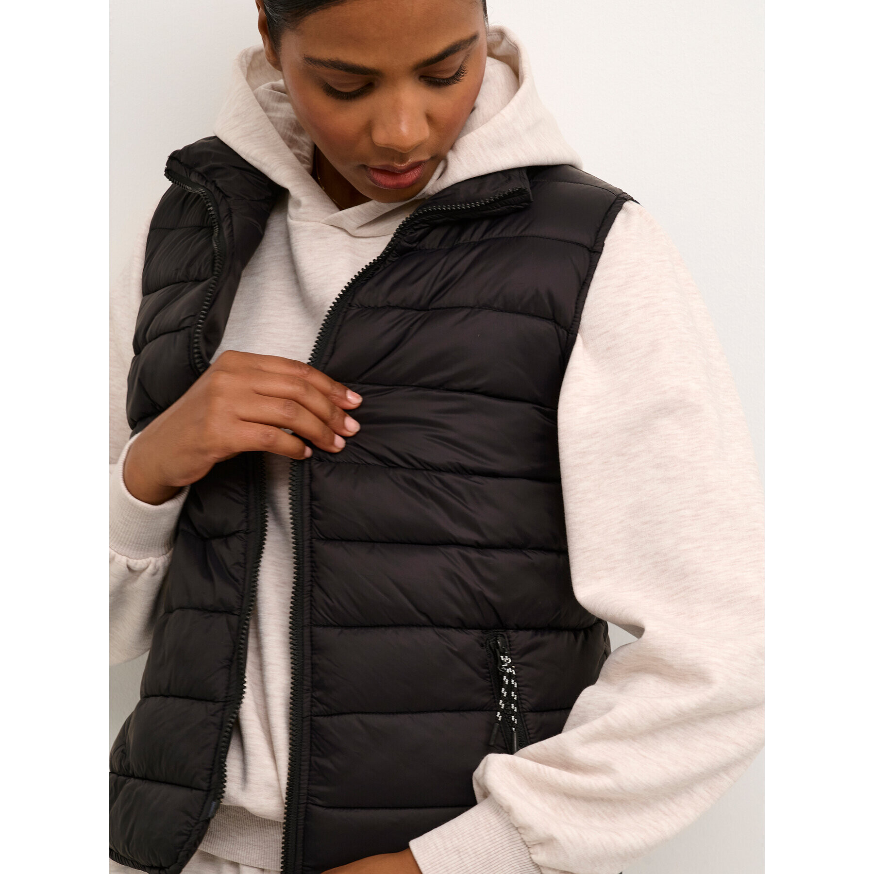 Kaffe Елек Lira 10507668 Черен Regular Fit - Pepit.bg