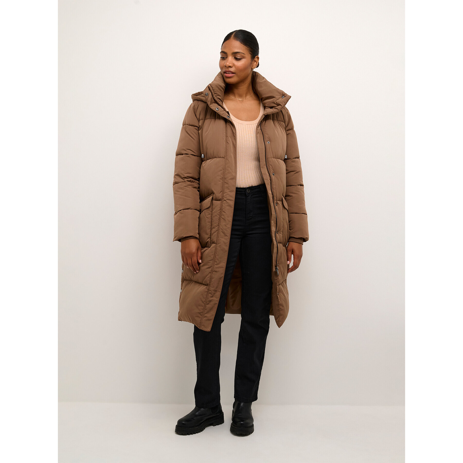 Kaffe Пухено яке Anika 10504086 Кафяв Regular Fit - Pepit.bg
