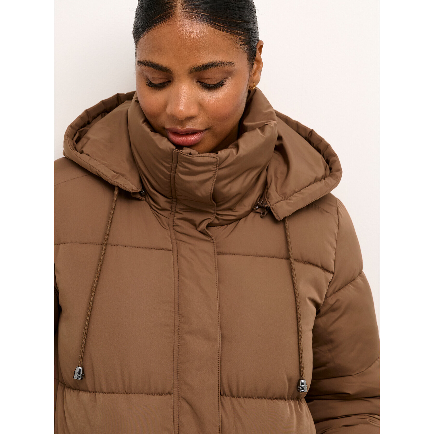 Kaffe Пухено яке Anika 10504086 Кафяв Regular Fit - Pepit.bg