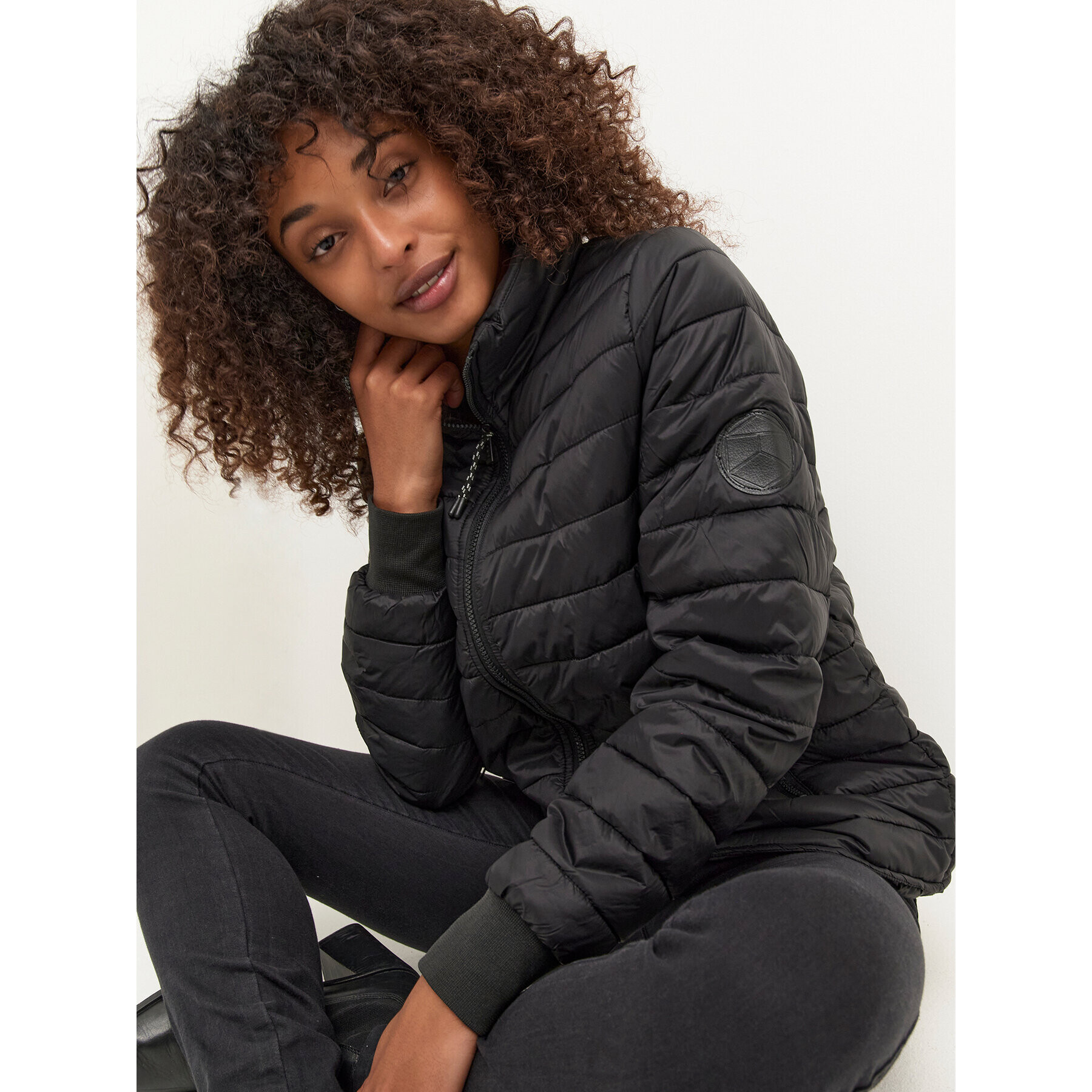 Kaffe Пухено яке Lira 10507222 Черен Regular Fit - Pepit.bg