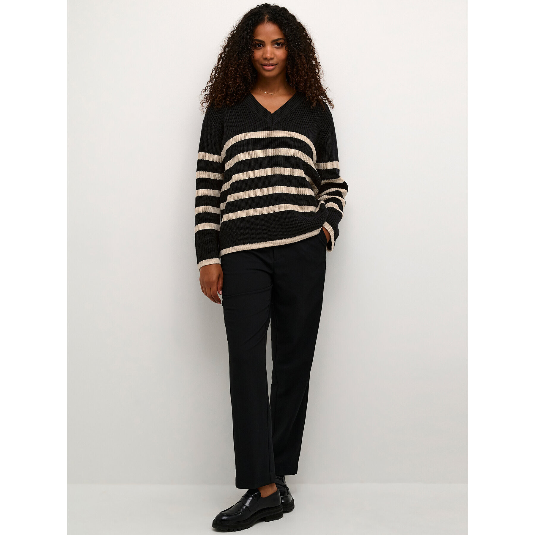 Kaffe Пуловер Irina 10507671 Черен Loose Fit - Pepit.bg