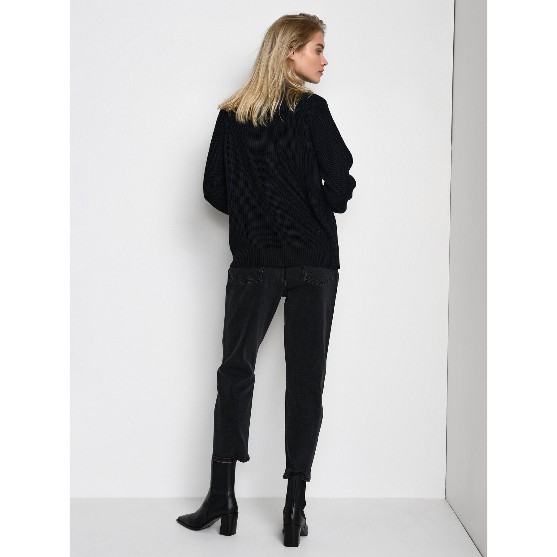 Kaffe Пуловер Kalioa 10506820 Черен Loose Fit - Pepit.bg