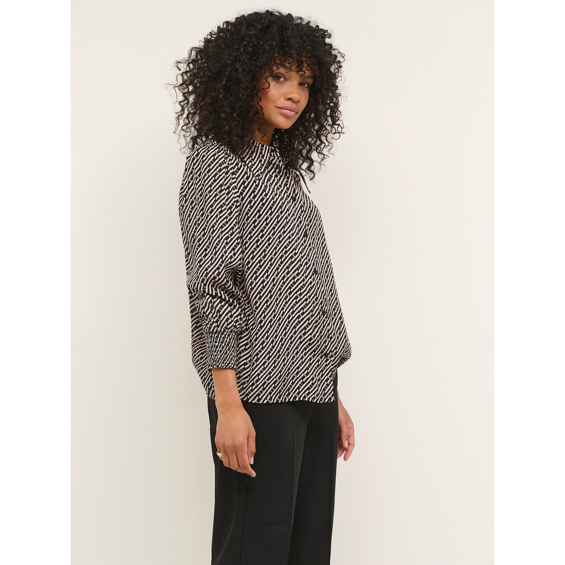 Kaffe Риза Ninna 10507203 Черен Regular Fit - Pepit.bg