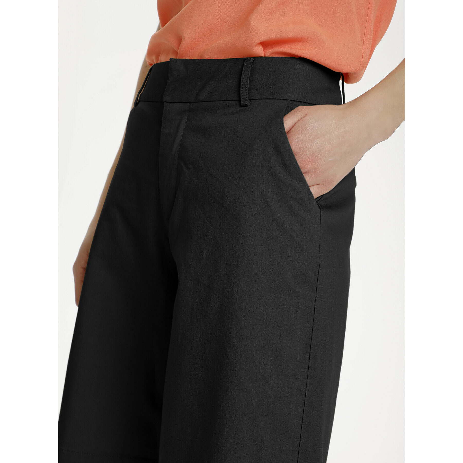 Kaffe Шорти от плат Lea 10505457 Черен Regular Fit - Pepit.bg