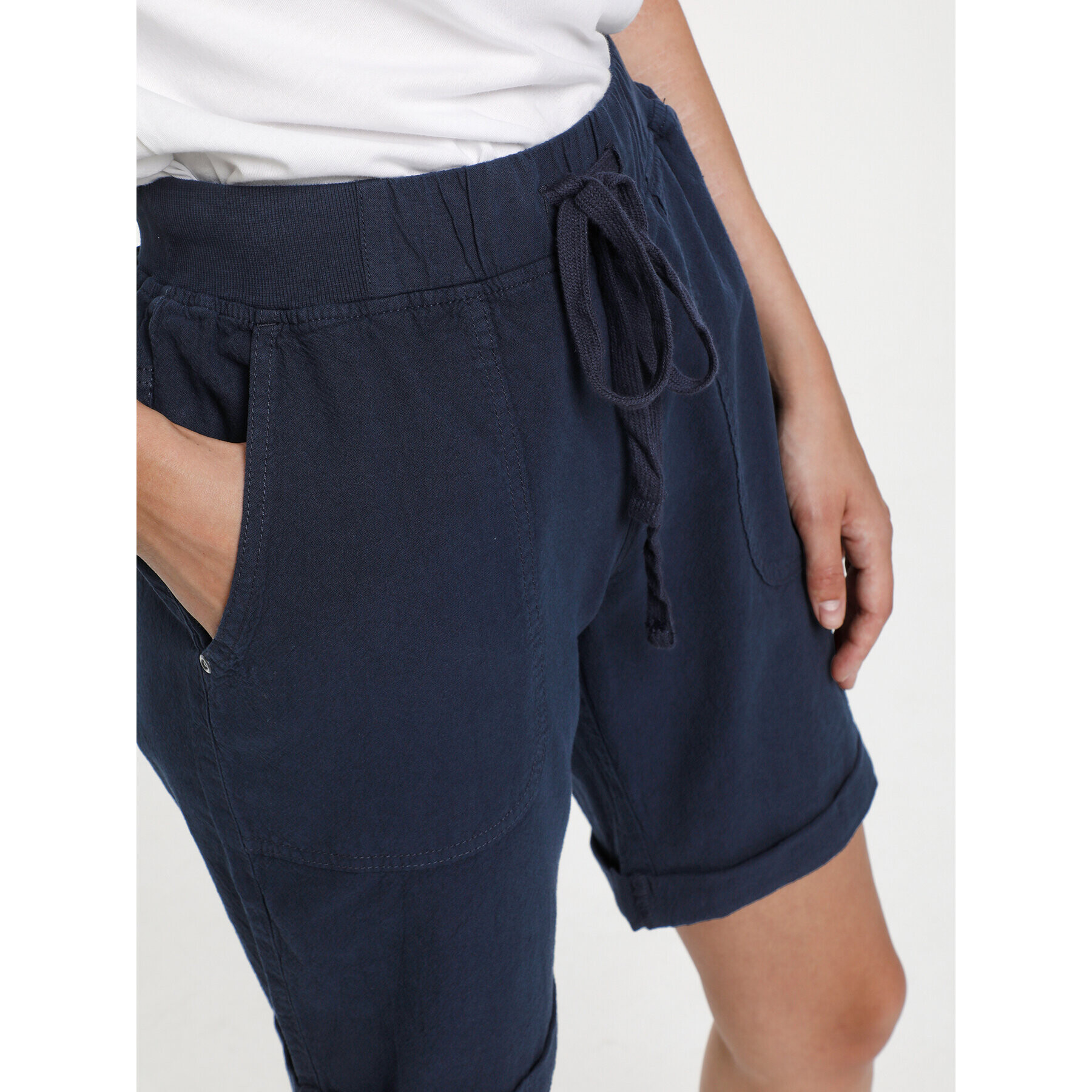 Kaffe Шорти от плат Naya 10504239 Тъмносин Regular Fit - Pepit.bg