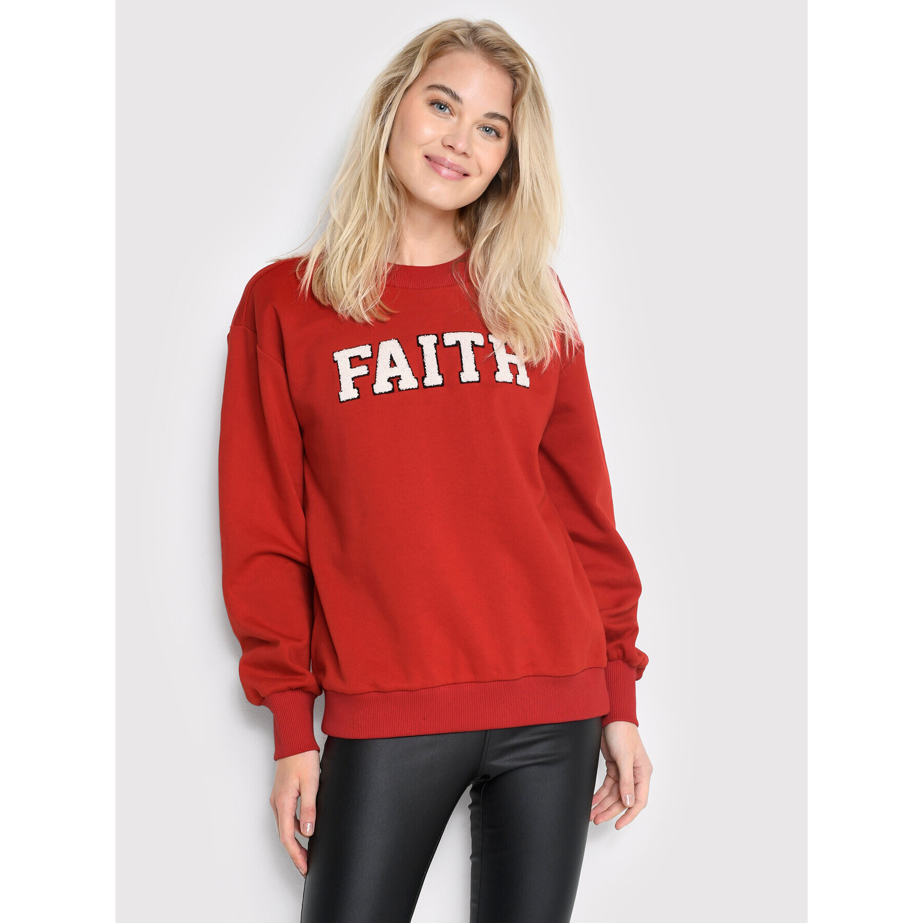 Kaffe Суитшърт Faith 10506770 Червен Relaxed Fit - Pepit.bg