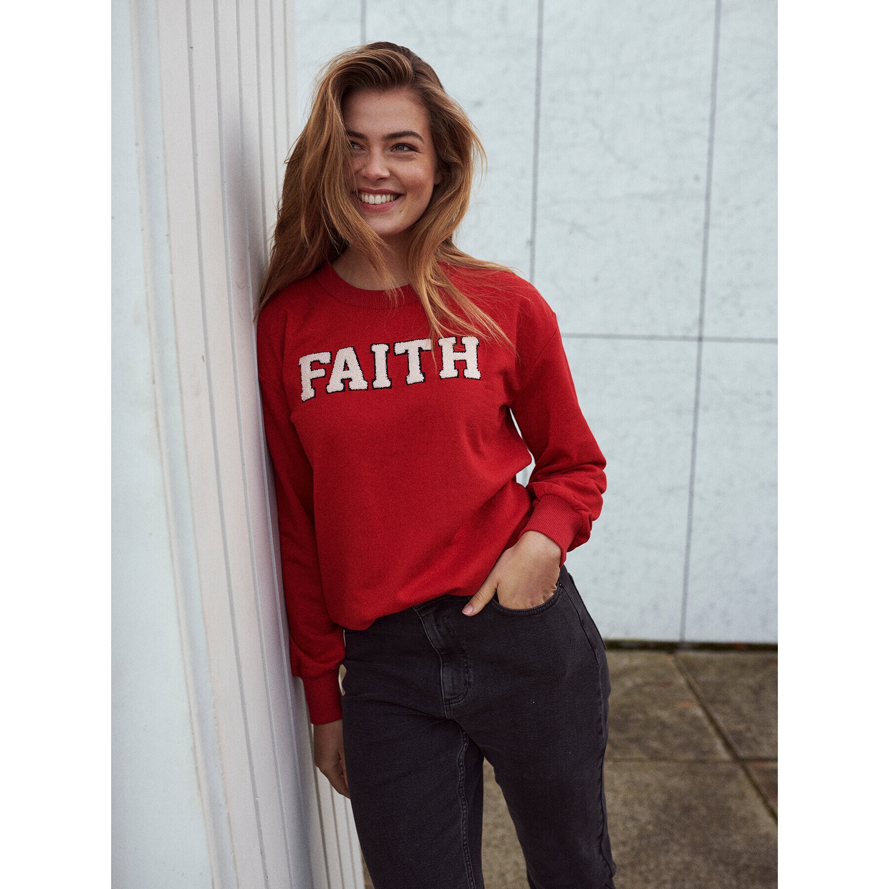 Kaffe Суитшърт Faith 10506770 Червен Relaxed Fit - Pepit.bg