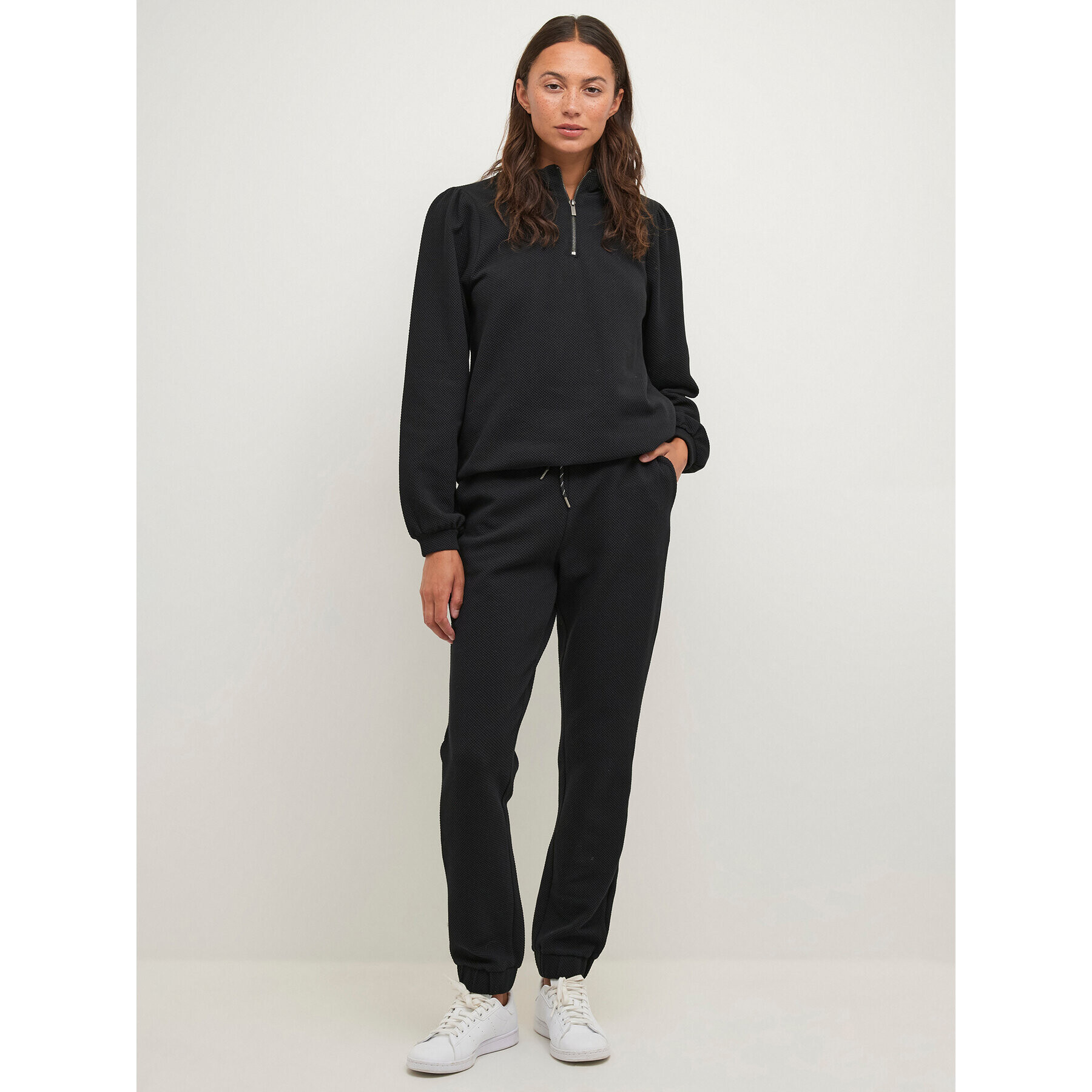 Kaffe Суитшърт Pillo 10507099 Черен Loose Fit - Pepit.bg