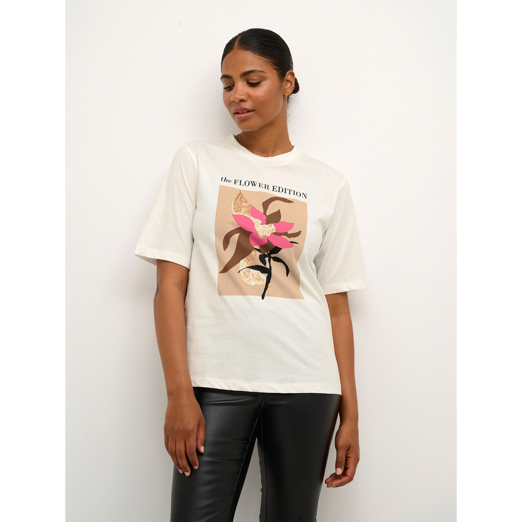 Kaffe Тишърт Cate 10507593 Екрю Loose Fit - Pepit.bg
