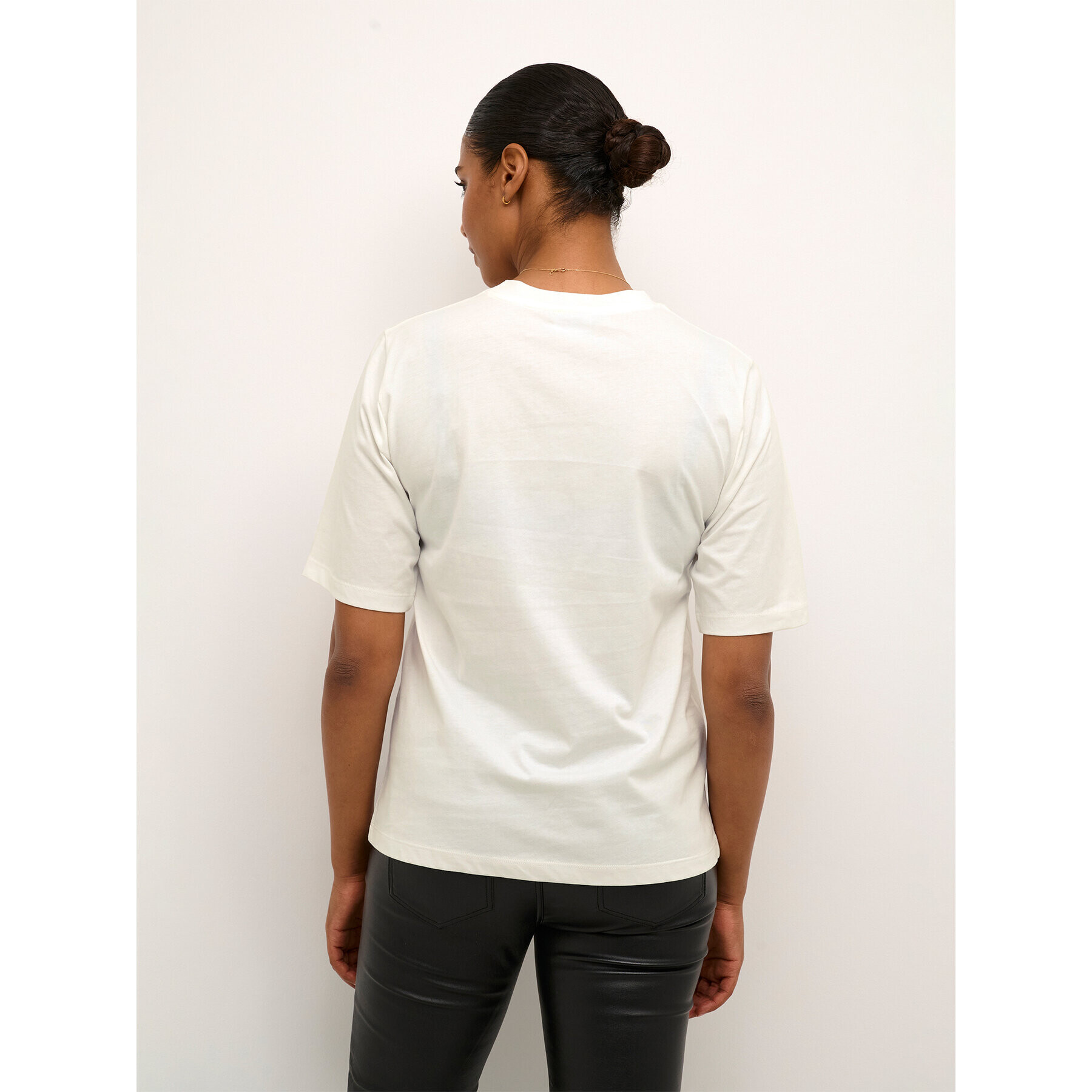 Kaffe Тишърт Cate 10507593 Екрю Loose Fit - Pepit.bg