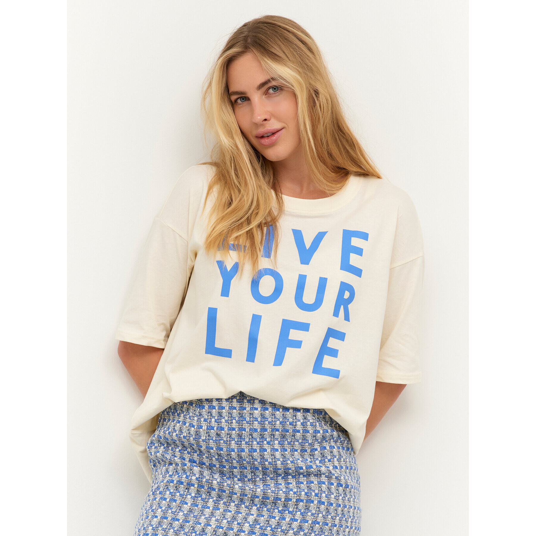 Kaffe Тишърт Meridith 10507271 Бял Oversize - Pepit.bg