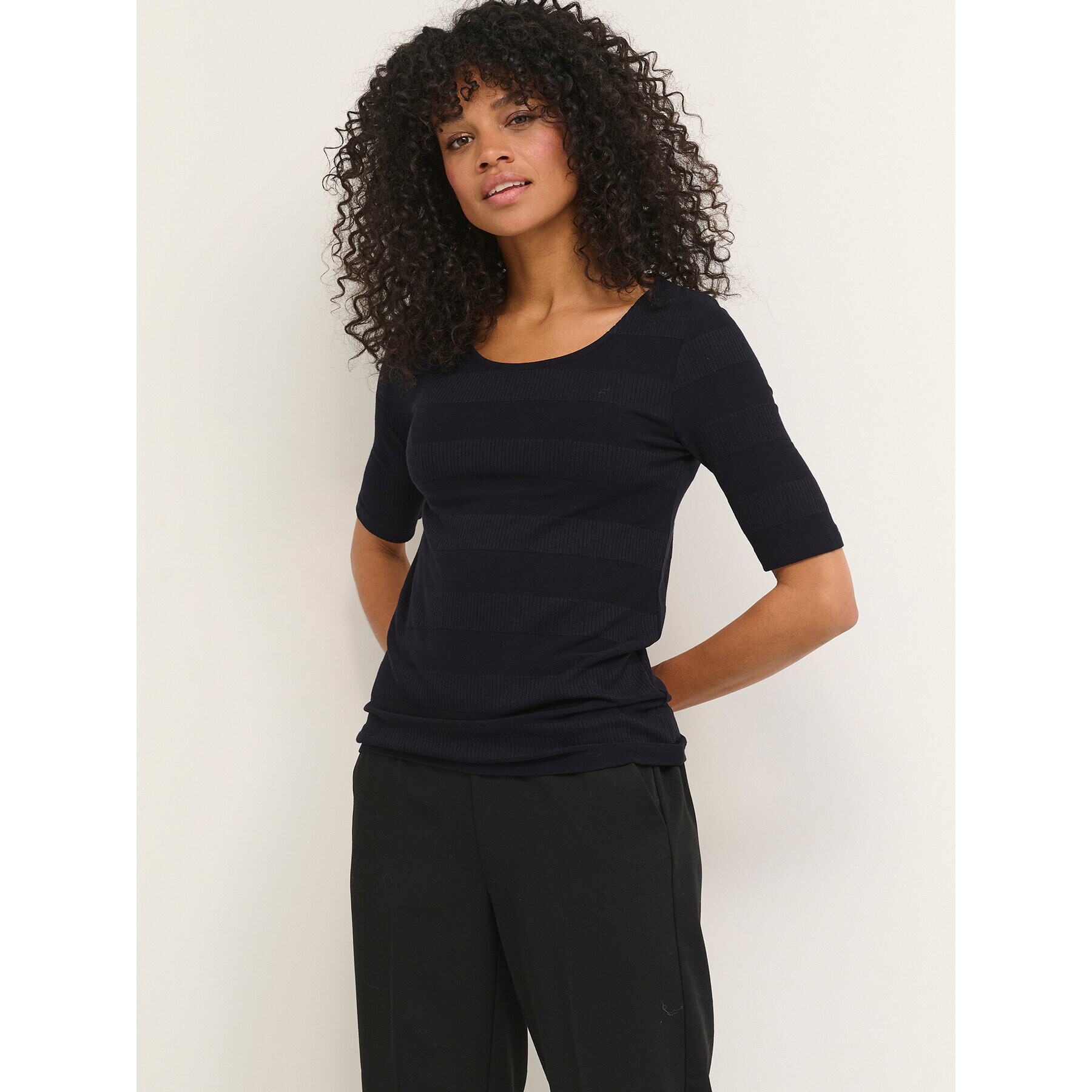 Kaffe Тишърт Ria 10506944 Черен Slim Fit - Pepit.bg