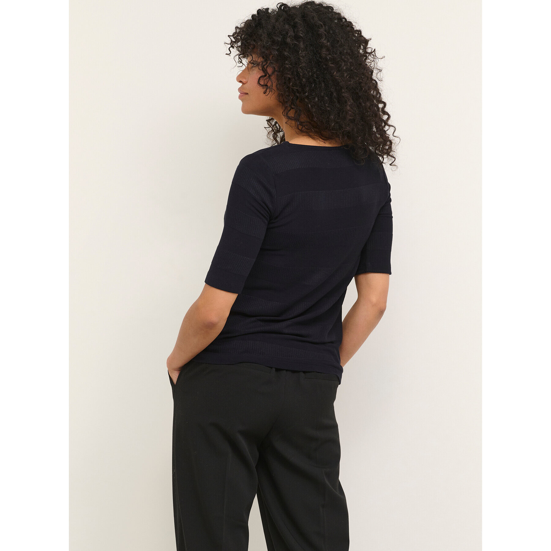 Kaffe Тишърт Ria 10506944 Черен Slim Fit - Pepit.bg