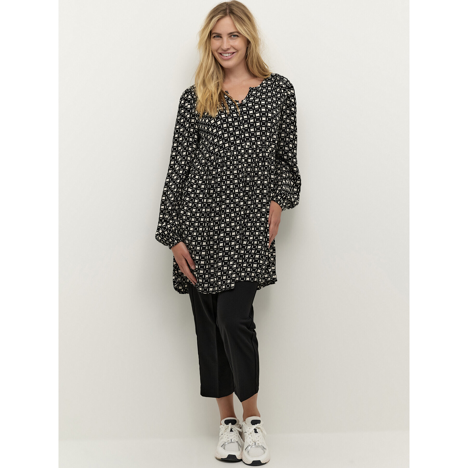 Kaffe Туника Nilia 10507376 Черен Regular Fit - Pepit.bg