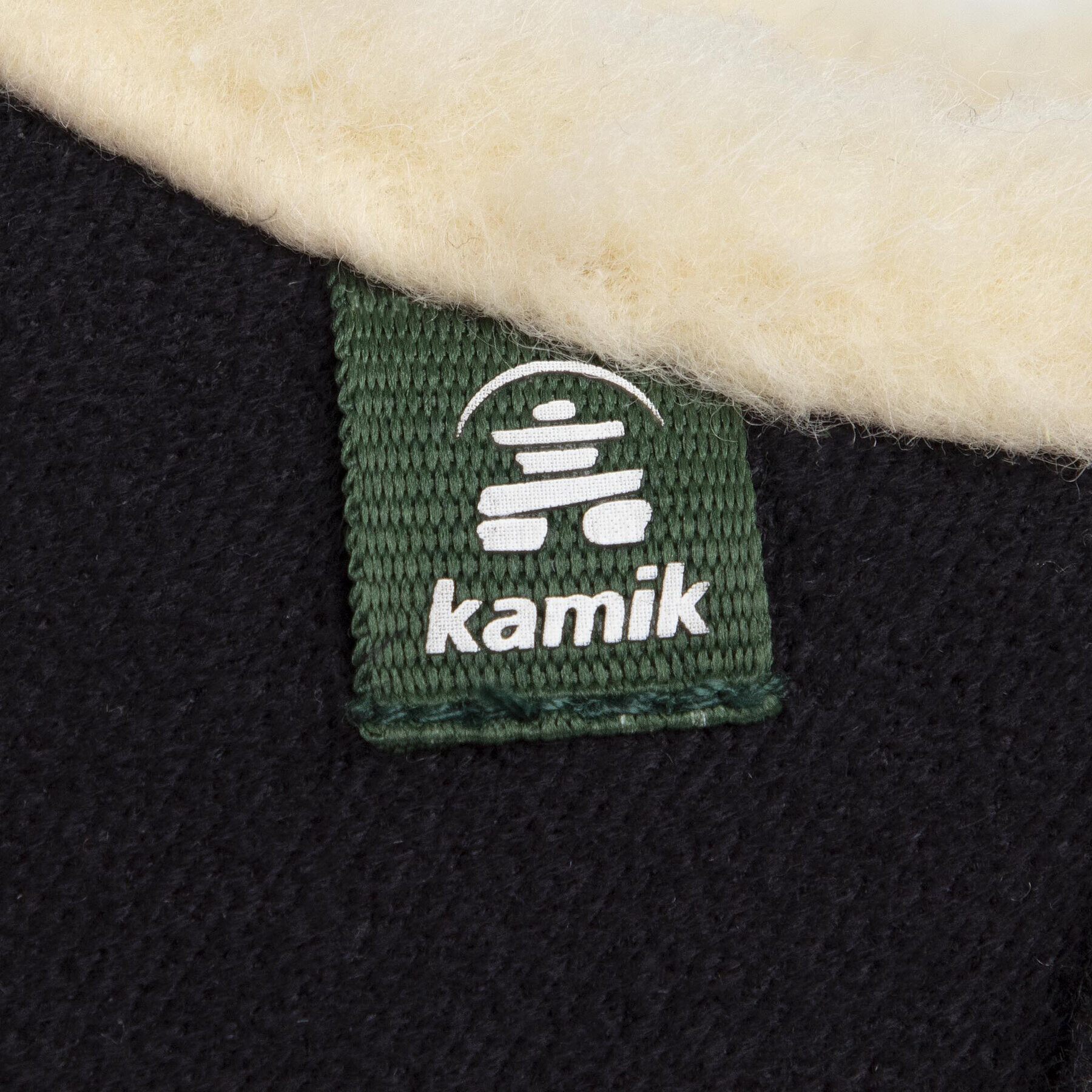 Kamik Пантофи Cabin HK0151 Черен - Pepit.bg
