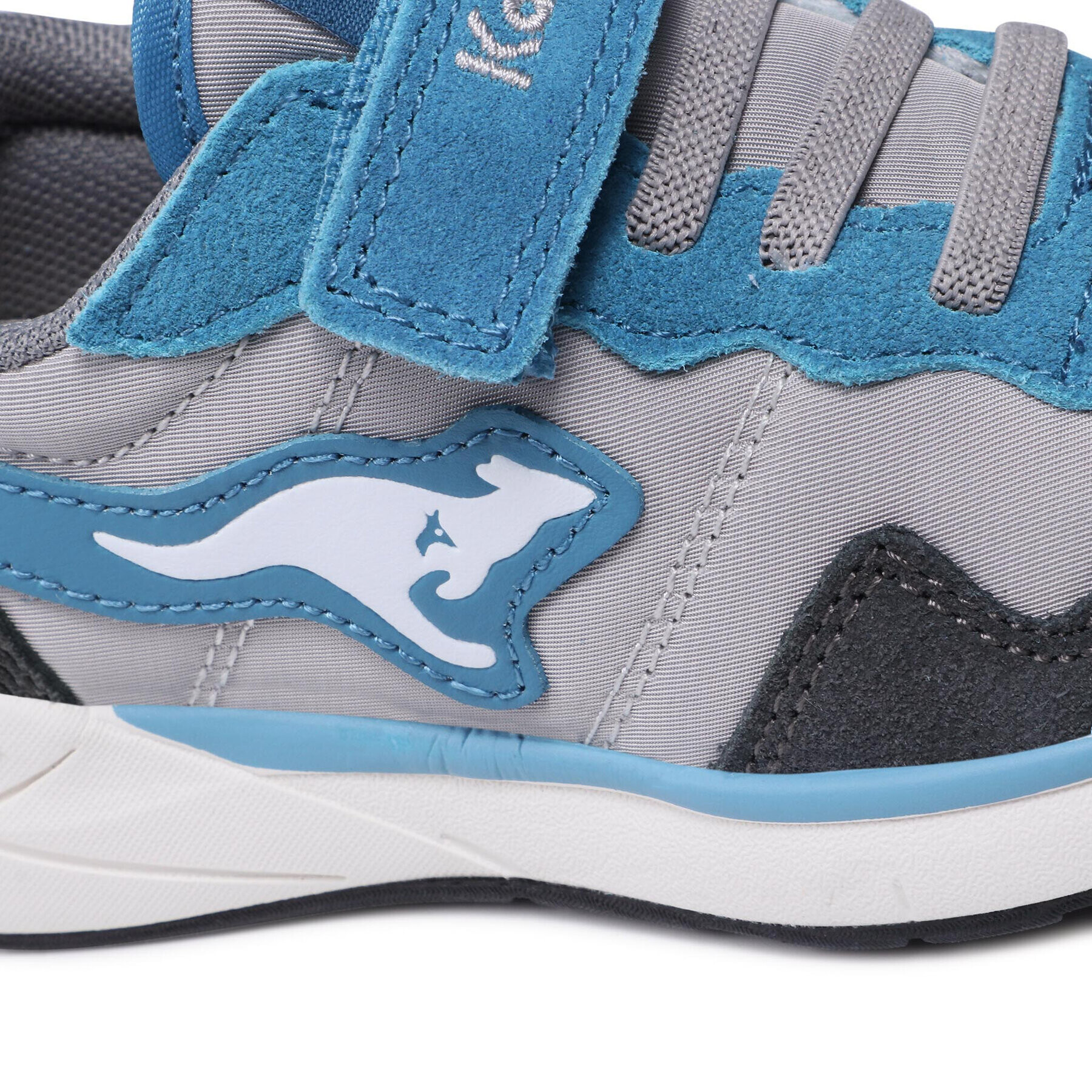 KangaRoos Сникърси Invader Rk 19031 000 2004 S Сив - Pepit.bg