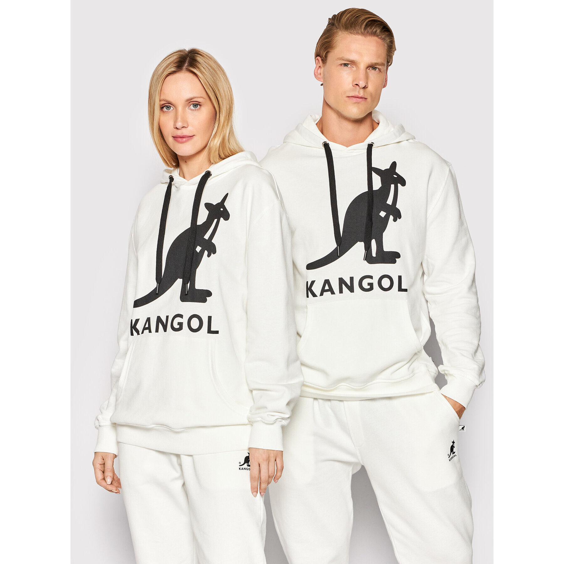 Kangol Суитшърт Unisex Essential KLEU001 Екрю Regular Fit - Pepit.bg