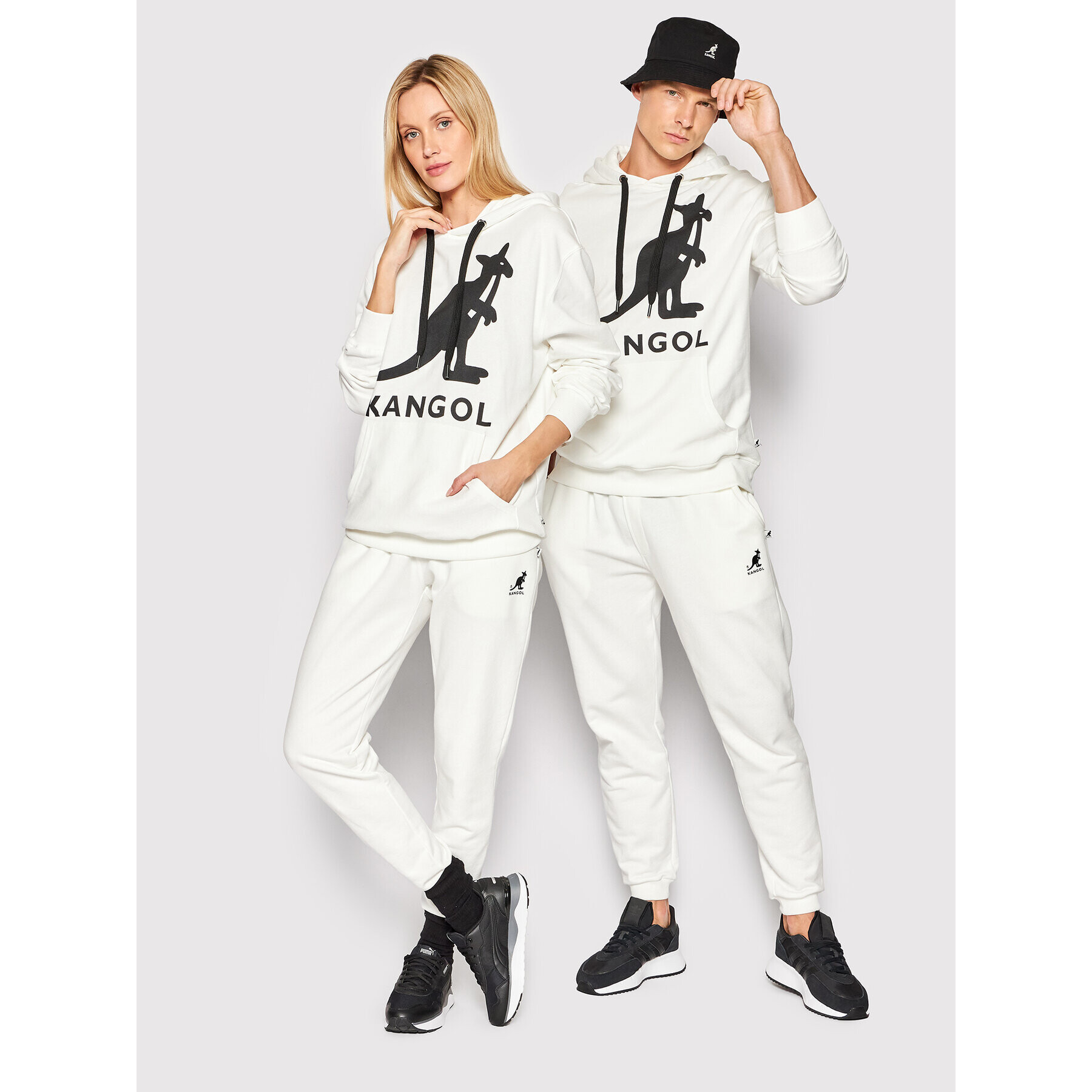 Kangol Суитшърт Unisex Essential KLEU001 Екрю Regular Fit - Pepit.bg
