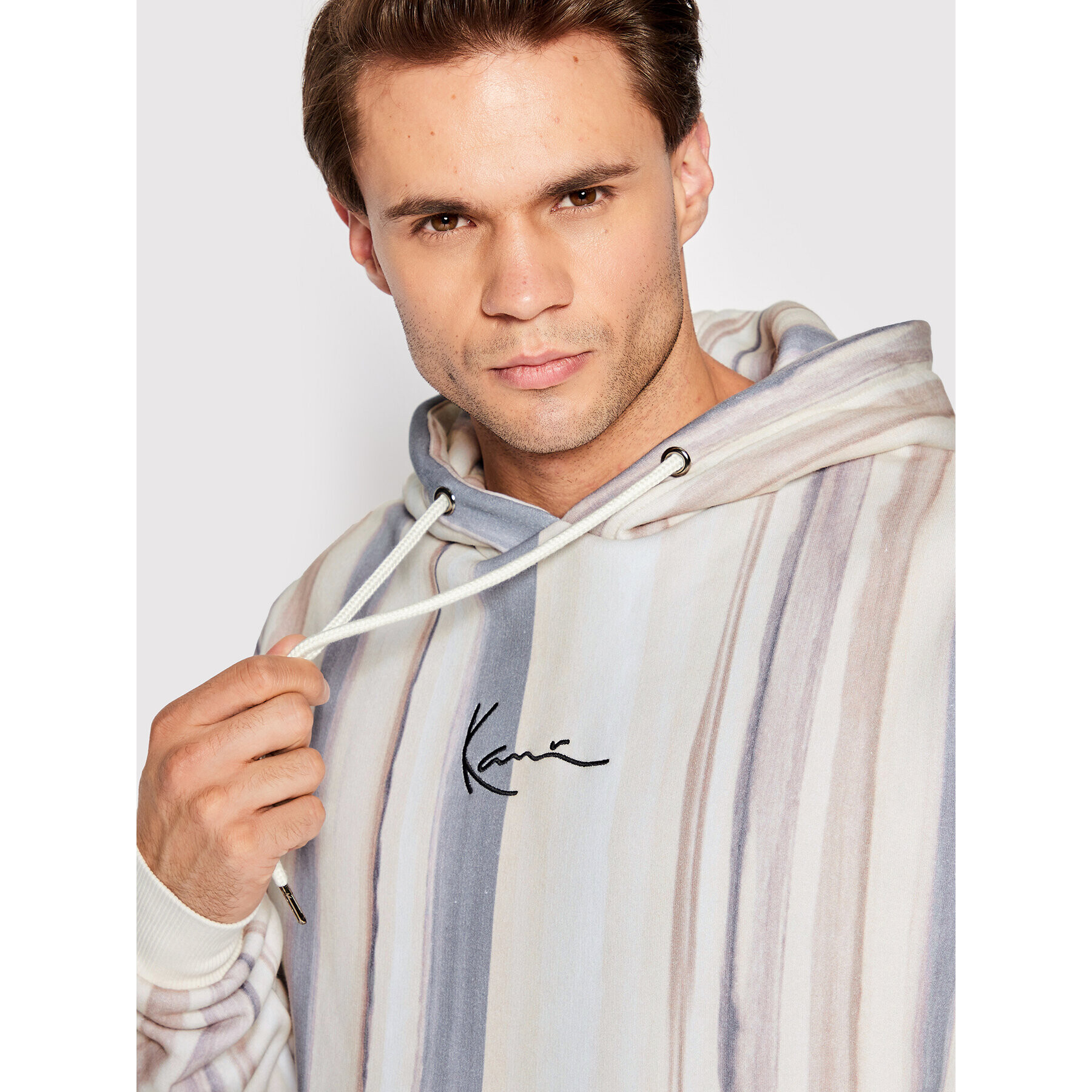 Karl Kani Суитшърт Signature 6028916 Бежов Regular Fit - Pepit.bg