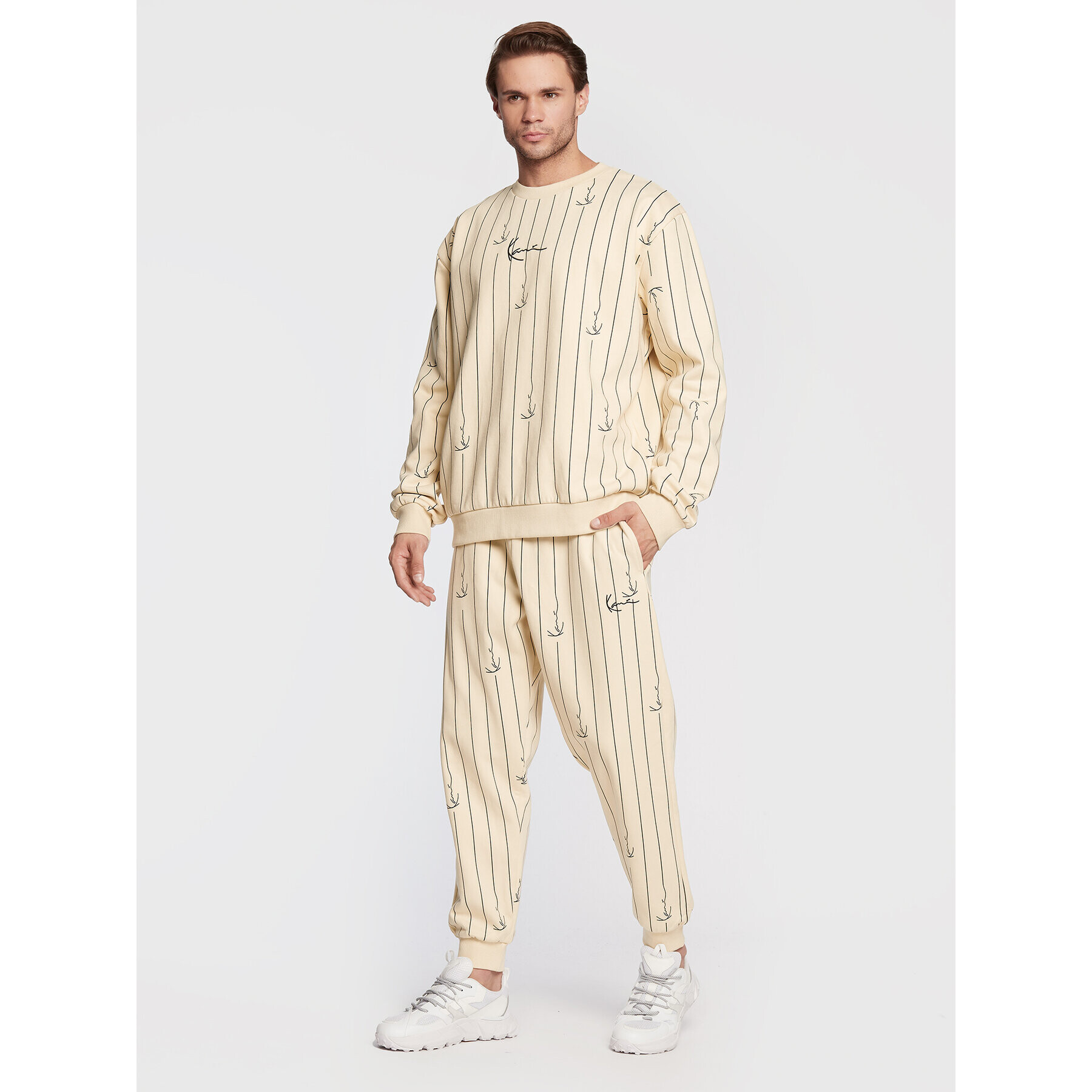 Karl Kani Суитшърт Small Signature Logo Pinstripe 6020889 Бежов Relaxed Fit - Pepit.bg