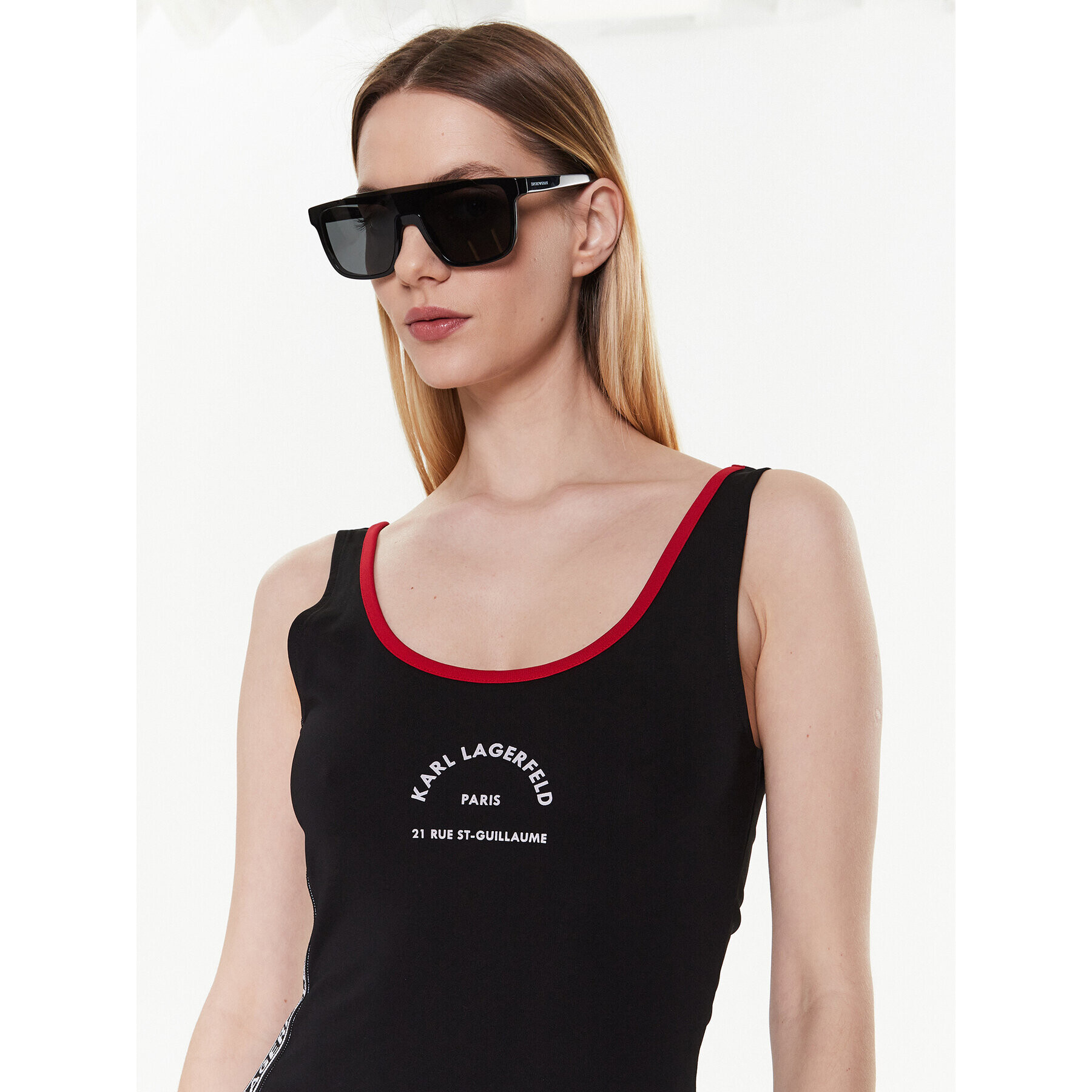 KARL LAGERFELD Ежедневна рокля 225W1357 Черен Slim Fit - Pepit.bg