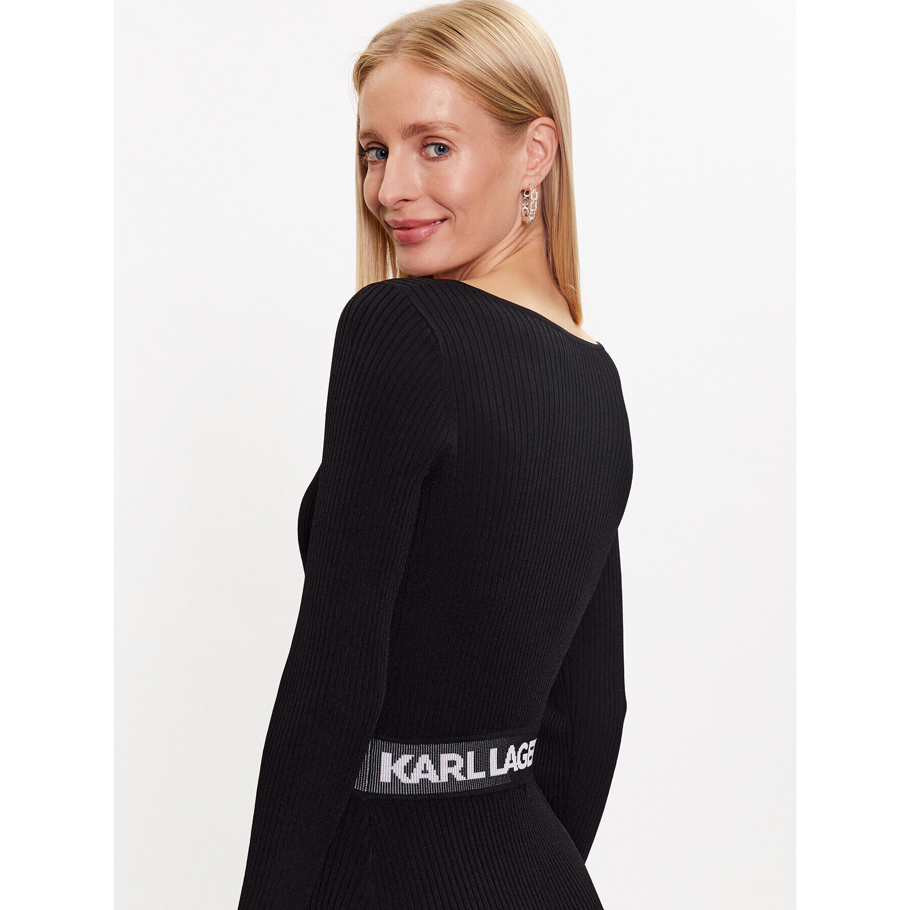 KARL LAGERFELD Ежедневна рокля 231W1358 Черен Regular Fit - Pepit.bg