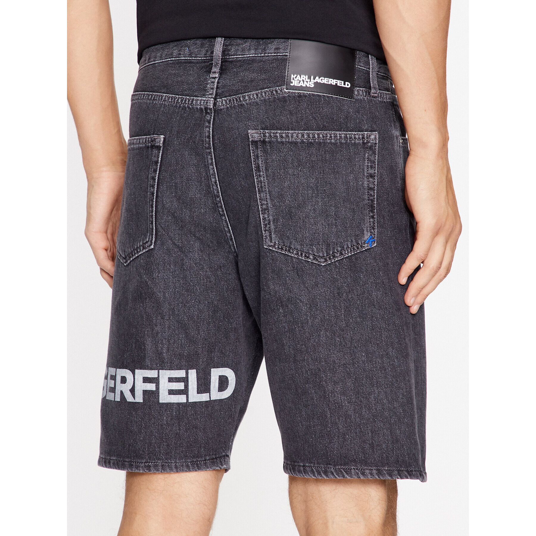 Karl Lagerfeld Jeans Дънкови шорти 235D1115 Сив Relaxed Fit - Pepit.bg