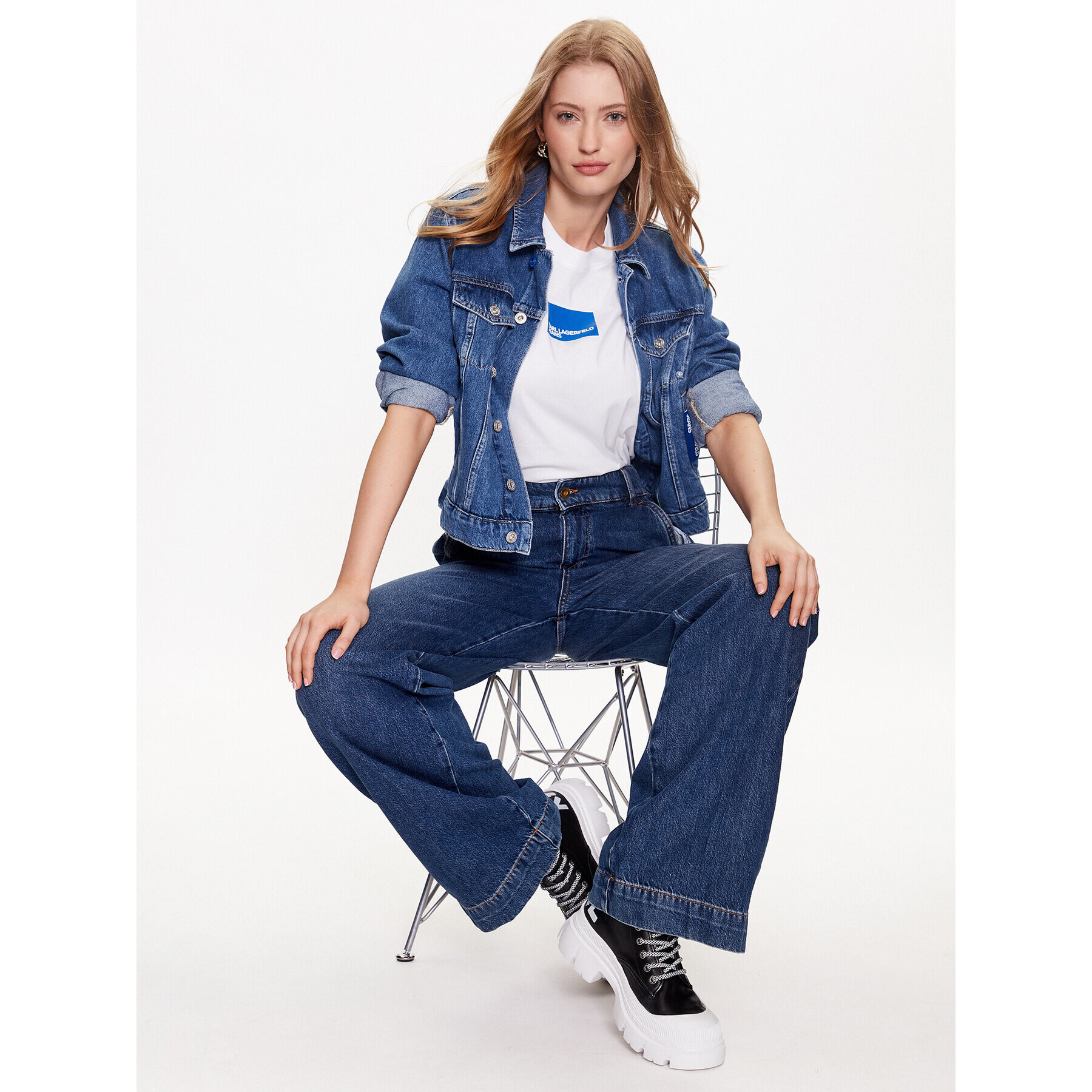 Karl Lagerfeld Jeans Тишърт 231J1706 Бял Regular Fit - Pepit.bg