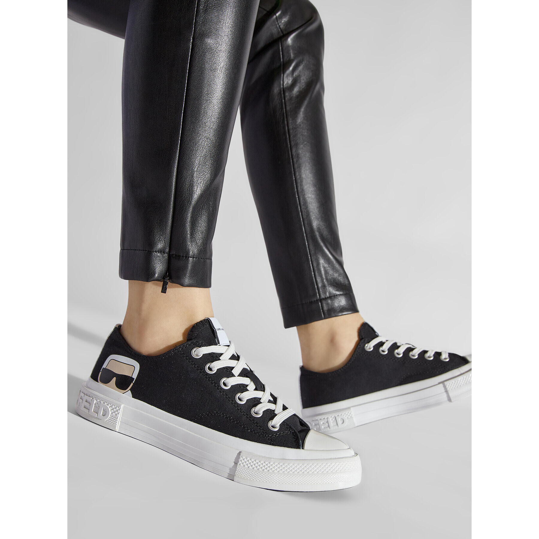 KARL LAGERFELD Кецове KL60310 Черен - Pepit.bg