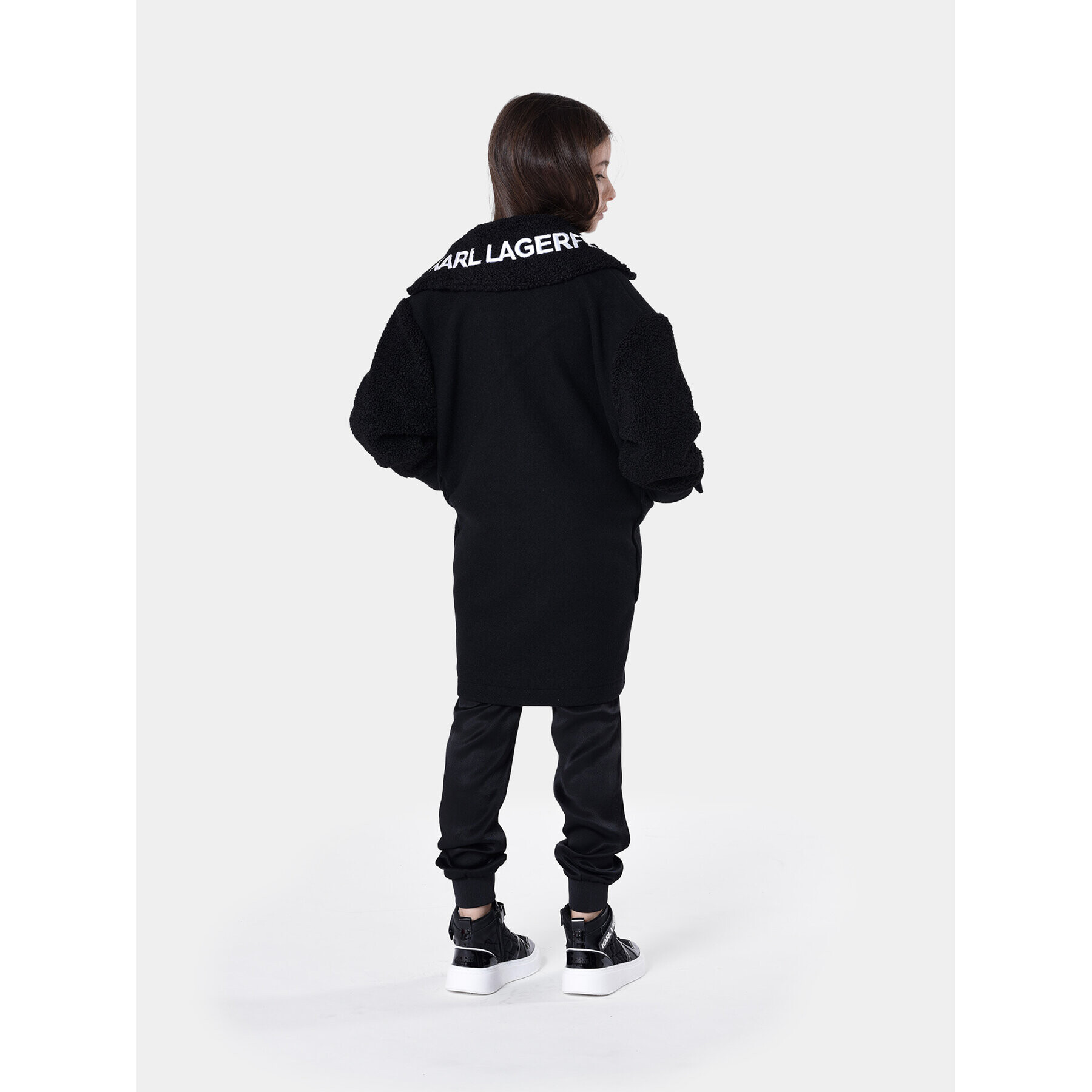 Karl Lagerfeld Kids Манто/Палто Z16169 S Черен Regular Fit - Pepit.bg