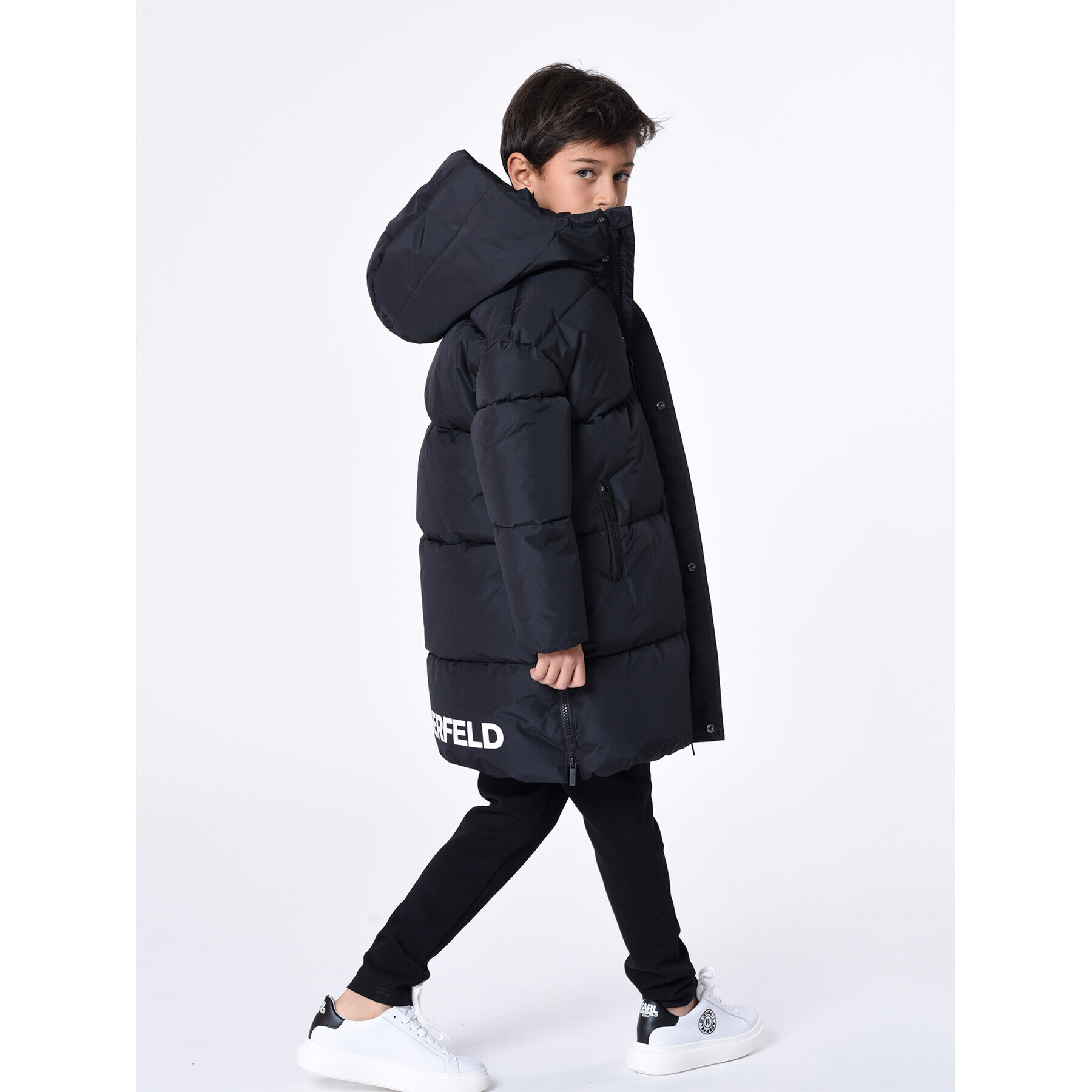 Karl Lagerfeld Kids Пухено яке Z26109 D Черен Regular Fit - Pepit.bg