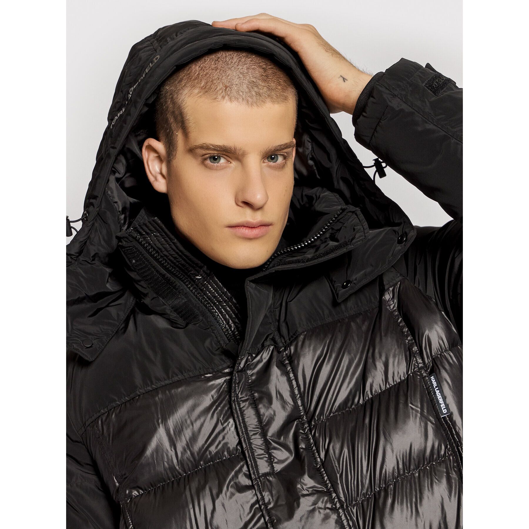KARL LAGERFELD Пухено яке 505006 512503 Черен Regular Fit - Pepit.bg