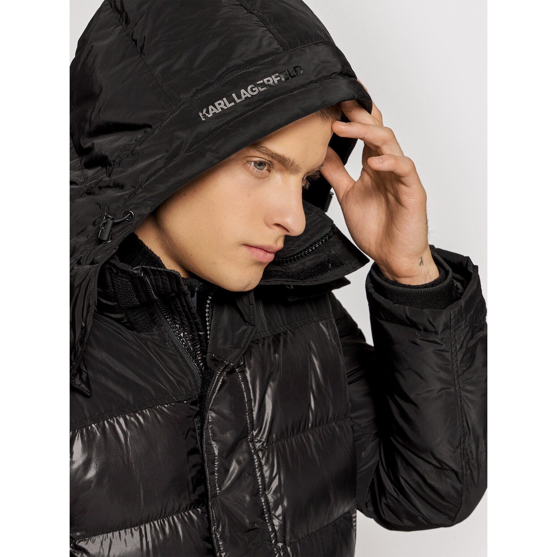 KARL LAGERFELD Пухено яке 505006 512503 Черен Regular Fit - Pepit.bg