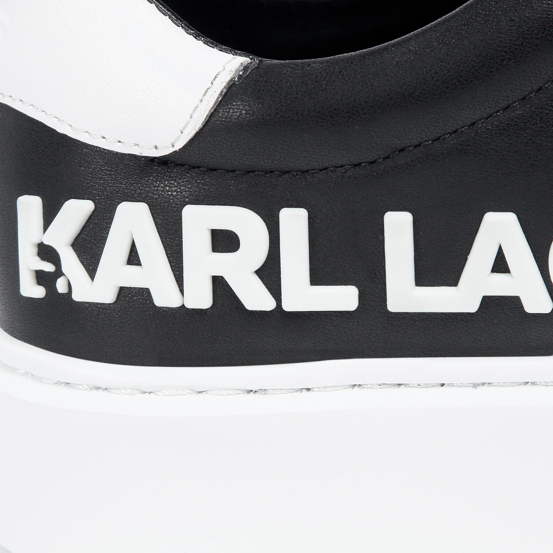 KARL LAGERFELD Сникърси KL52225 Черен - Pepit.bg