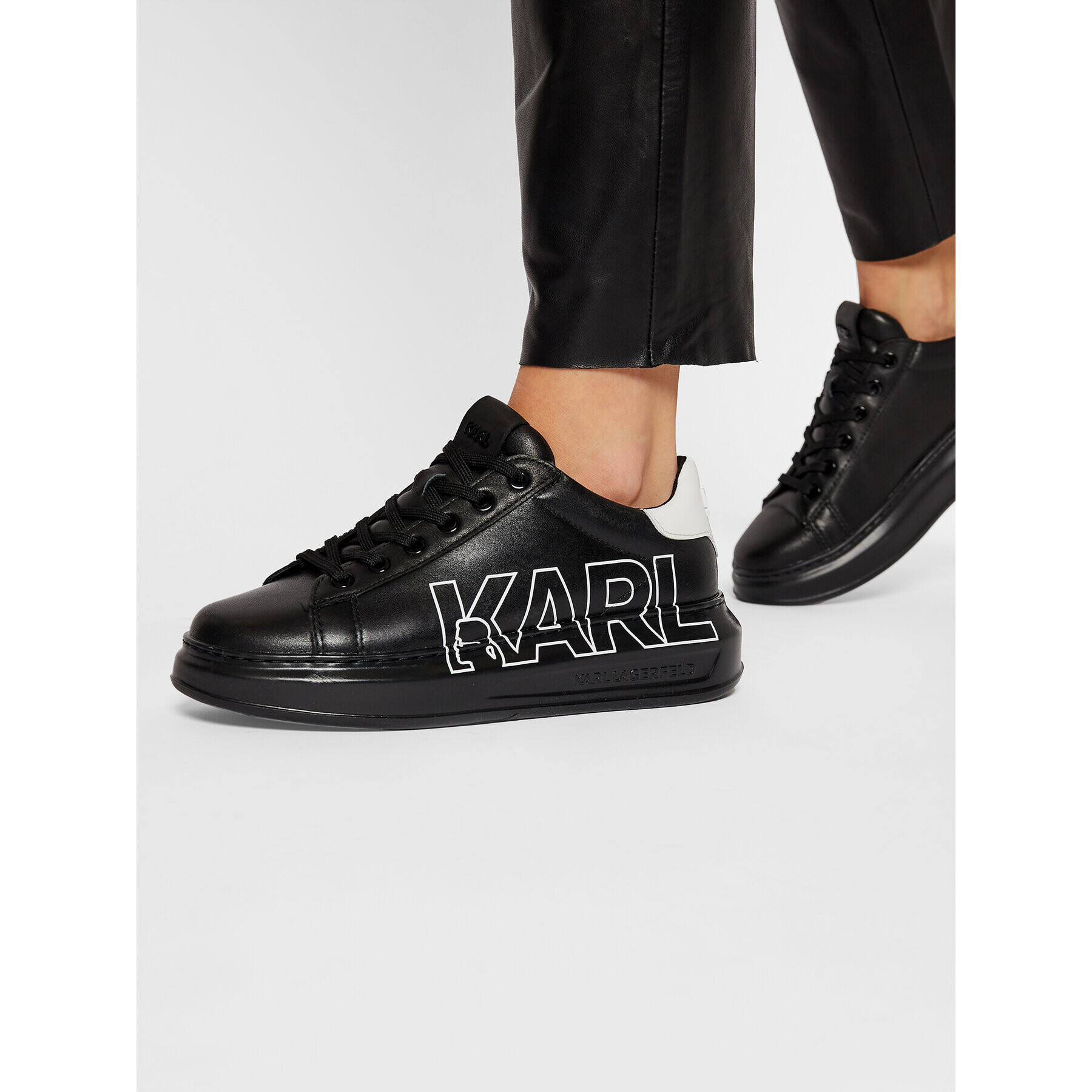 KARL LAGERFELD Сникърси KL62511 Черен - Pepit.bg