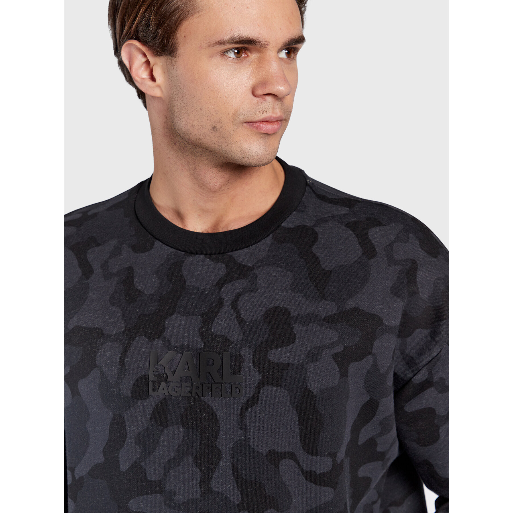 KARL LAGERFELD Суитшърт 705201 524910 Черен Regular Fit - Pepit.bg