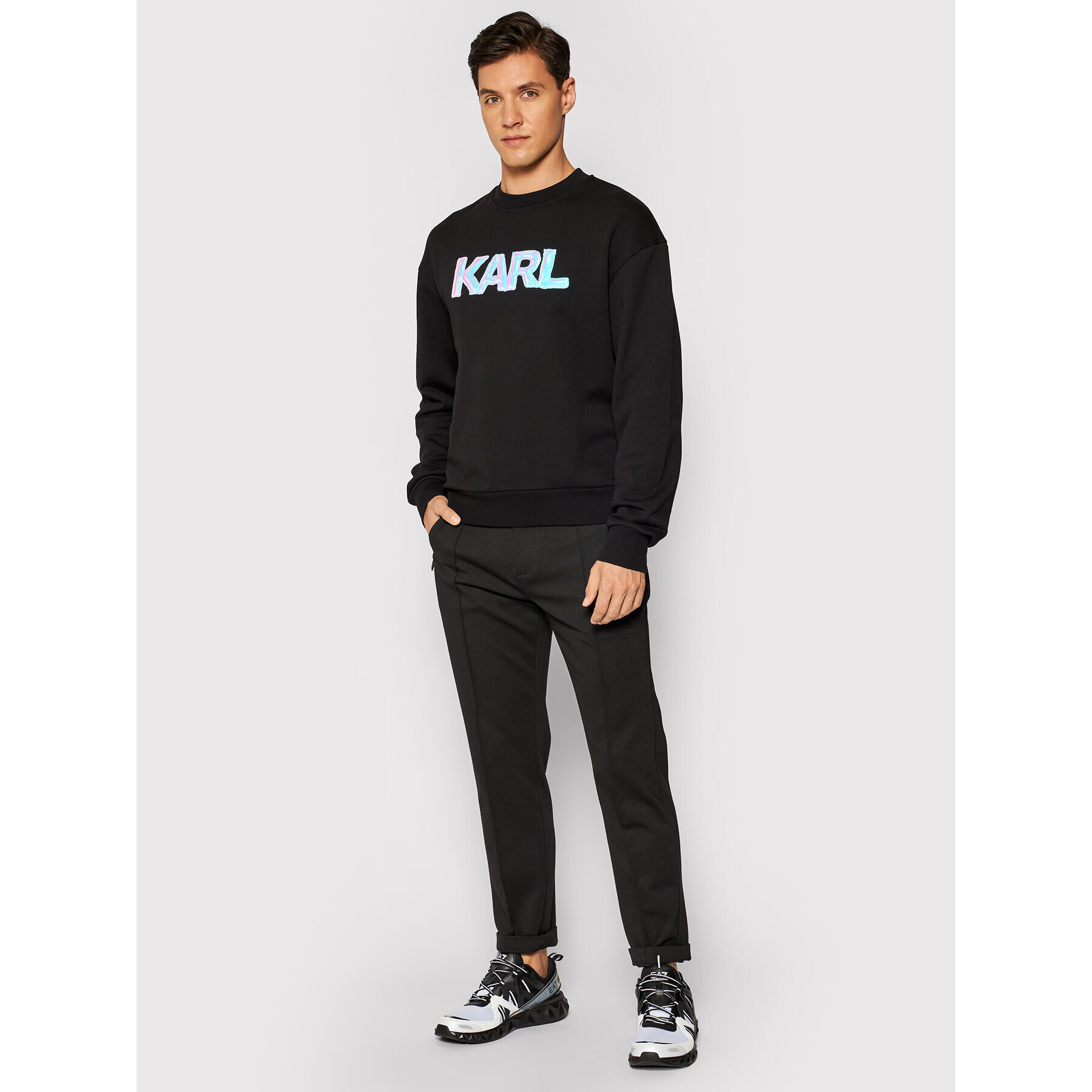 KARL LAGERFELD Суитшърт Unisex Balloon Logo 211U1804 Черен Regular Fit - Pepit.bg