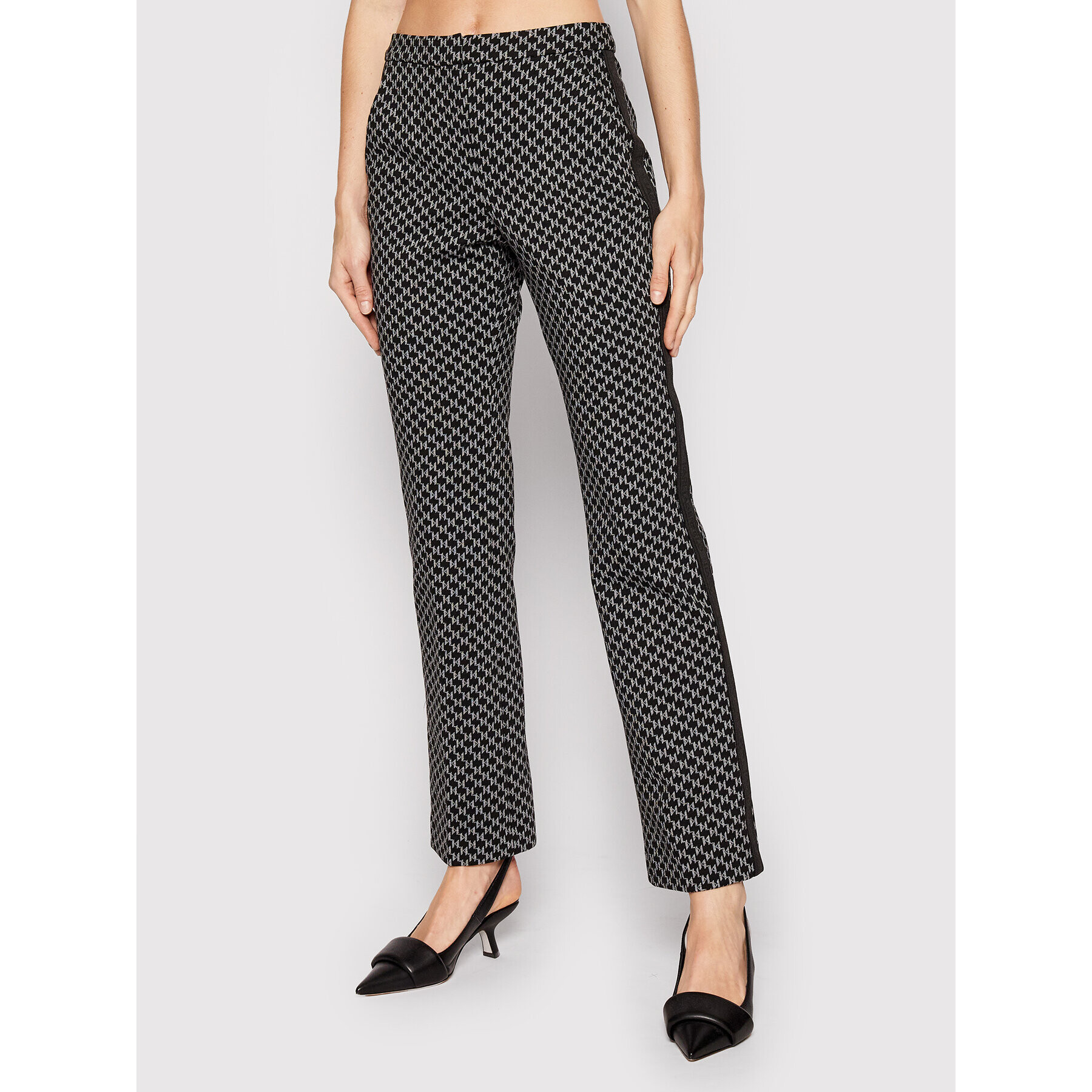 KARL LAGERFELD Текстилни панталони 221W1005 Черен Bootcut Fit - Pepit.bg