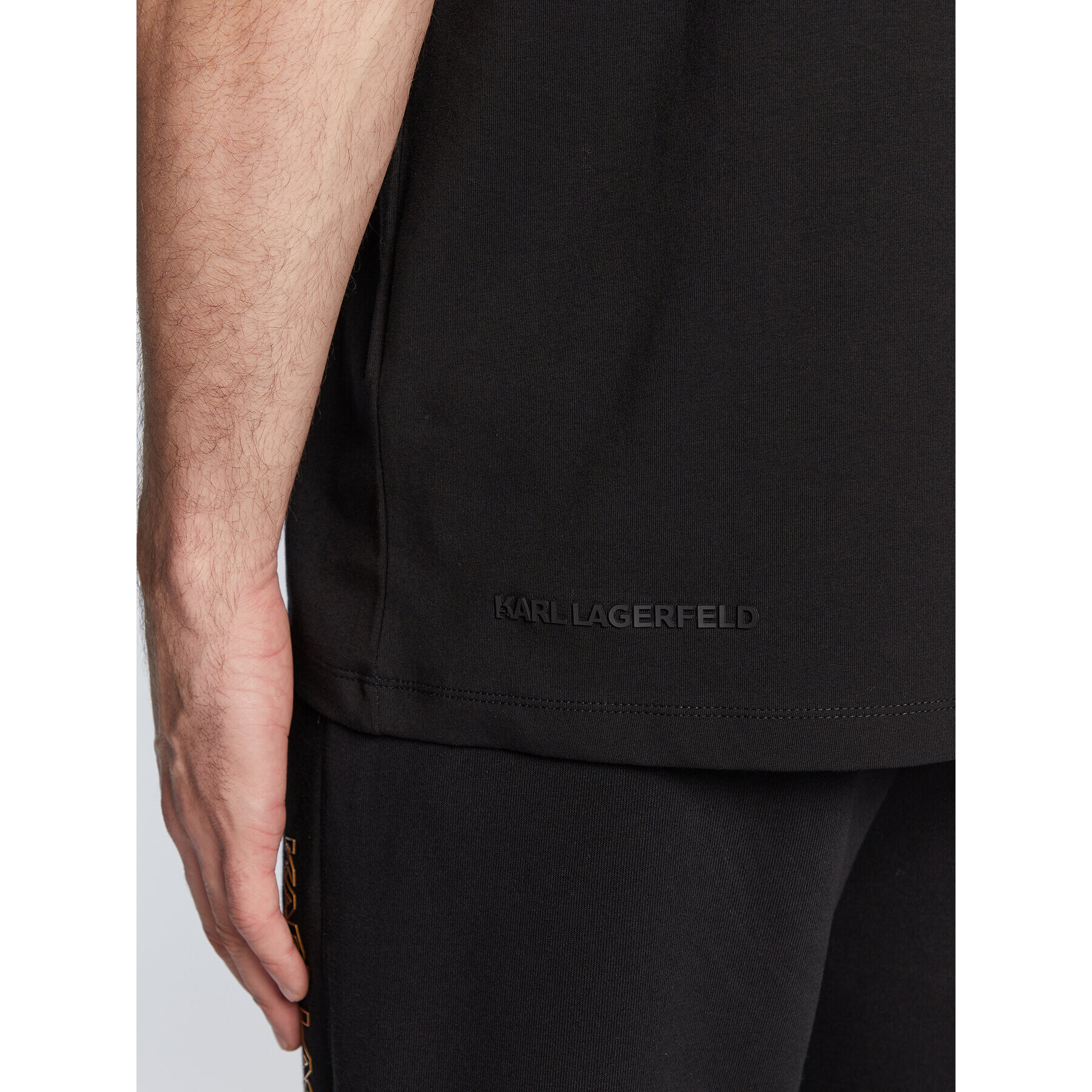 KARL LAGERFELD Тишърт 755025 524221 Черен Regular Fit - Pepit.bg