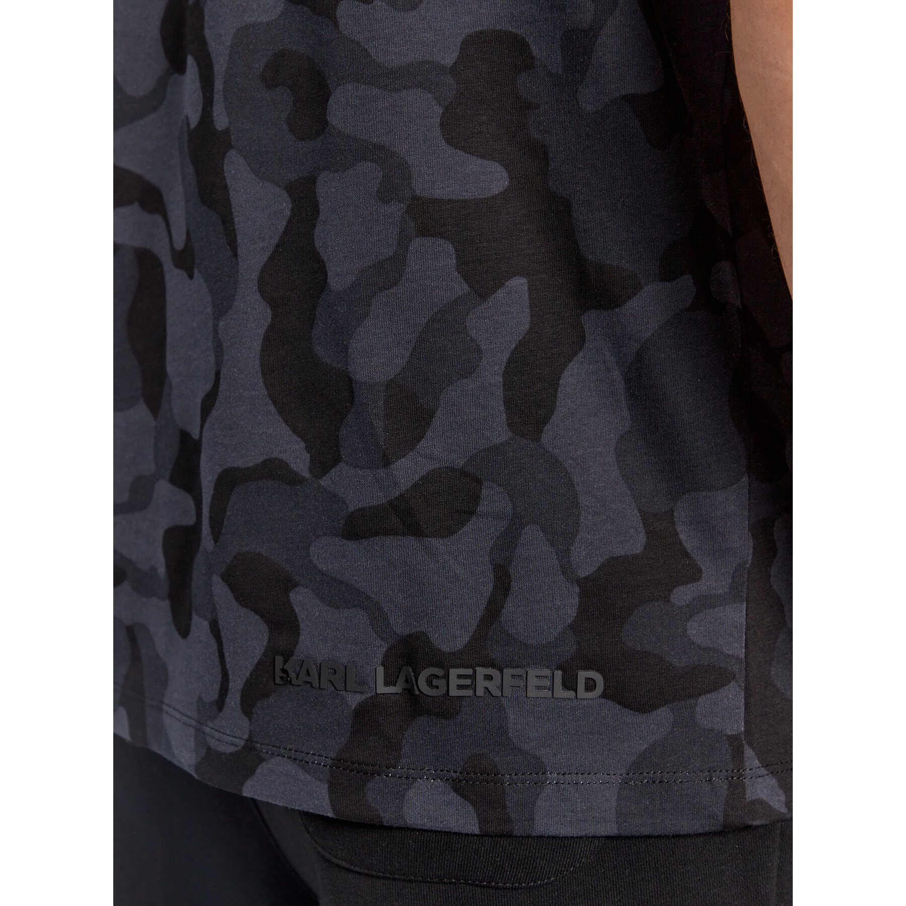 KARL LAGERFELD Тишърт 755035 524224 Черен Regular Fit - Pepit.bg