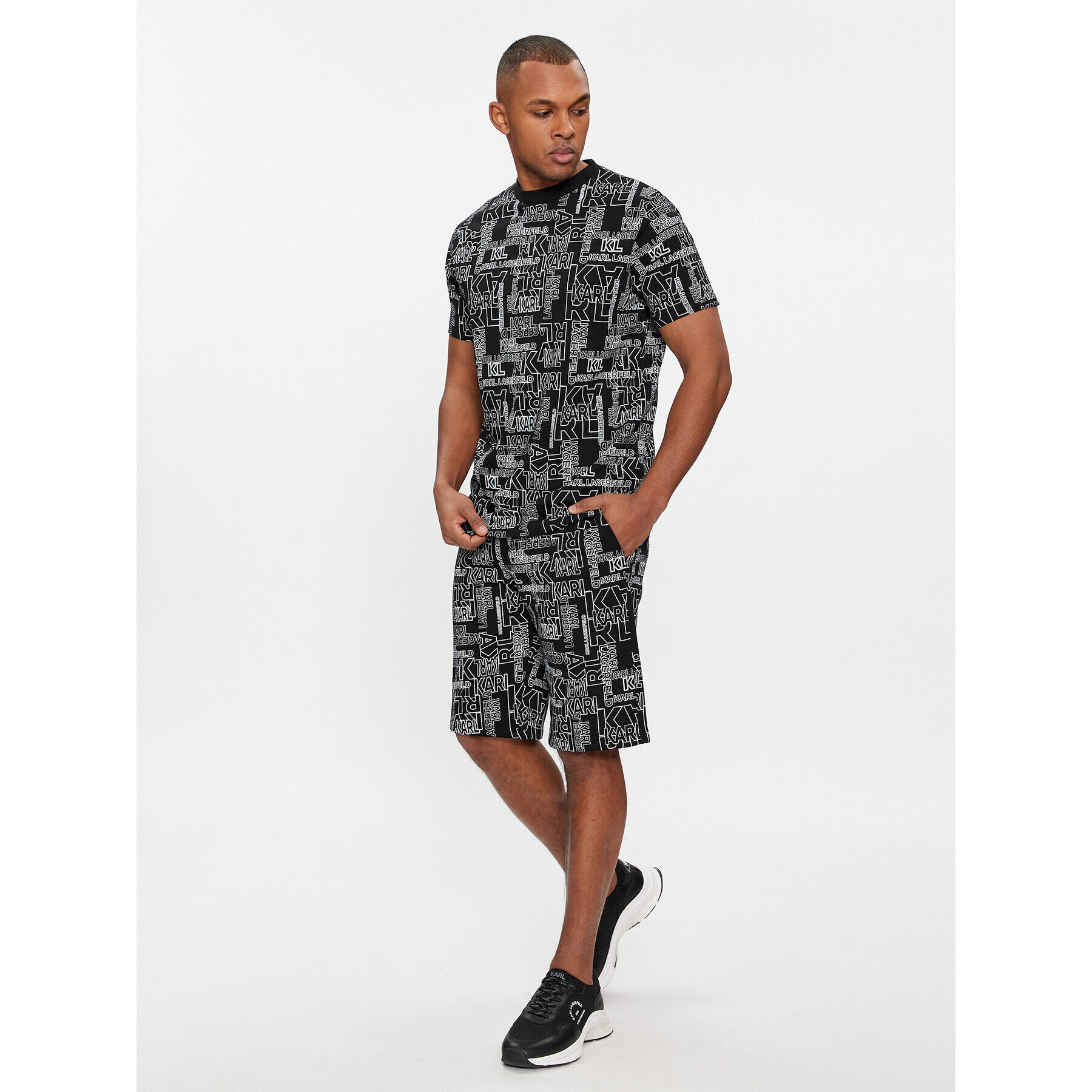 KARL LAGERFELD Тишърт 755060 541224 Черен Regular Fit - Pepit.bg