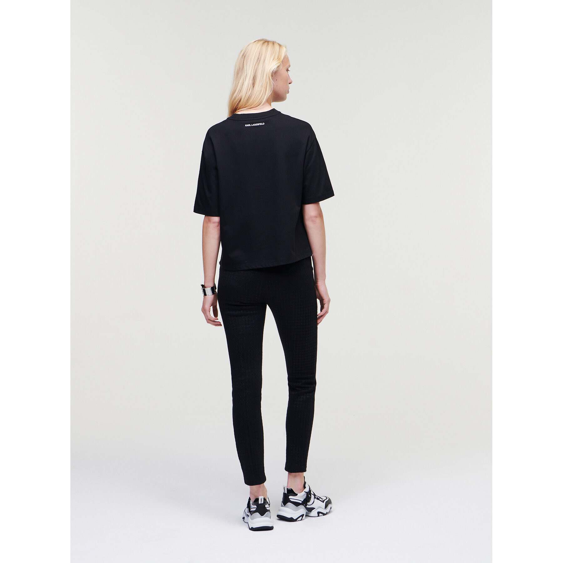 KARL LAGERFELD Тишърт Signature Hem 226W1703 Черен Relaxed Fit - Pepit.bg